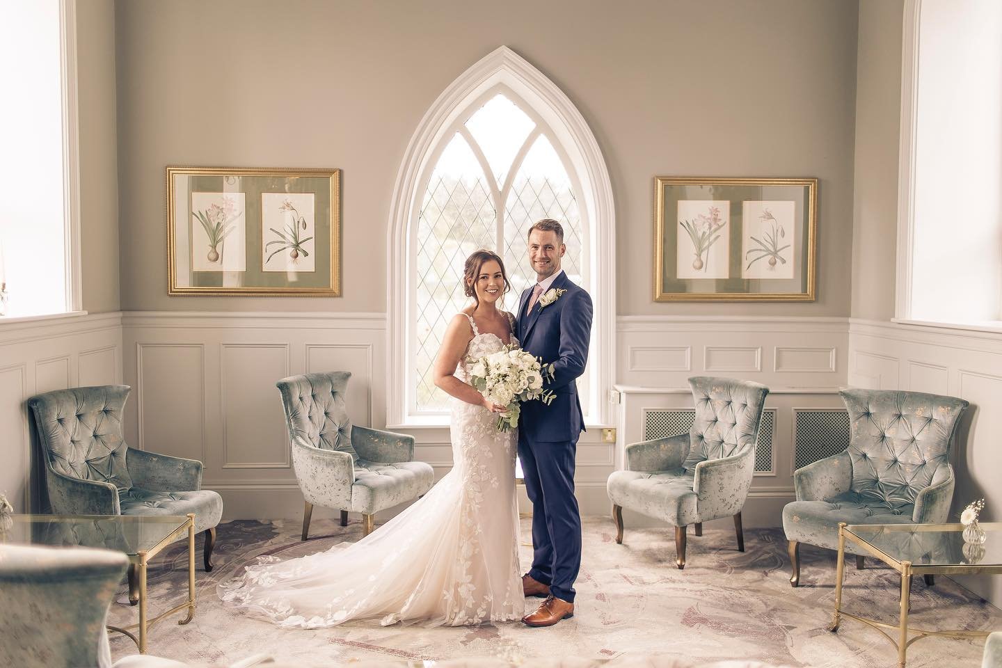 A beautiful wedding in @glenlo_abbey Co Galway! The lovely Dani and Daniel came back to Ireland for a fantastic day with their family and friends! ❤️🍾

#dublinphotographer #wedding #irishphotographer #irishphotography #dublinphotography #weddingvenu