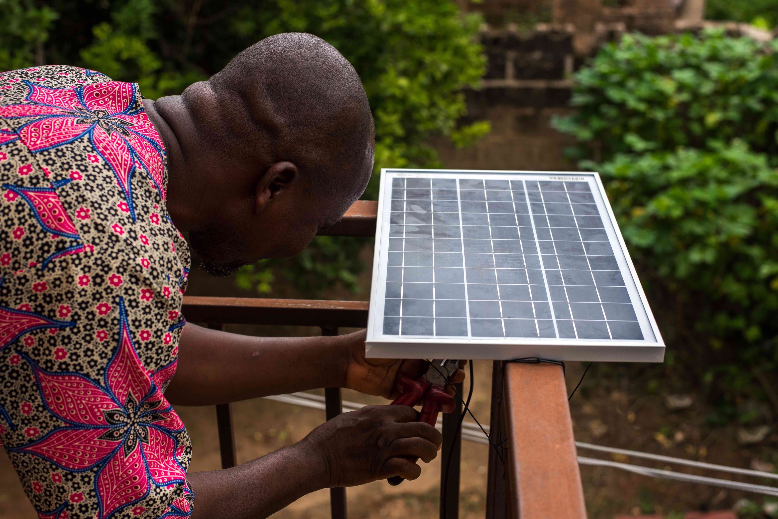   Power of the ‘Son’   Learn how we are witnessing to Muslims with solar panels!   Learn More  