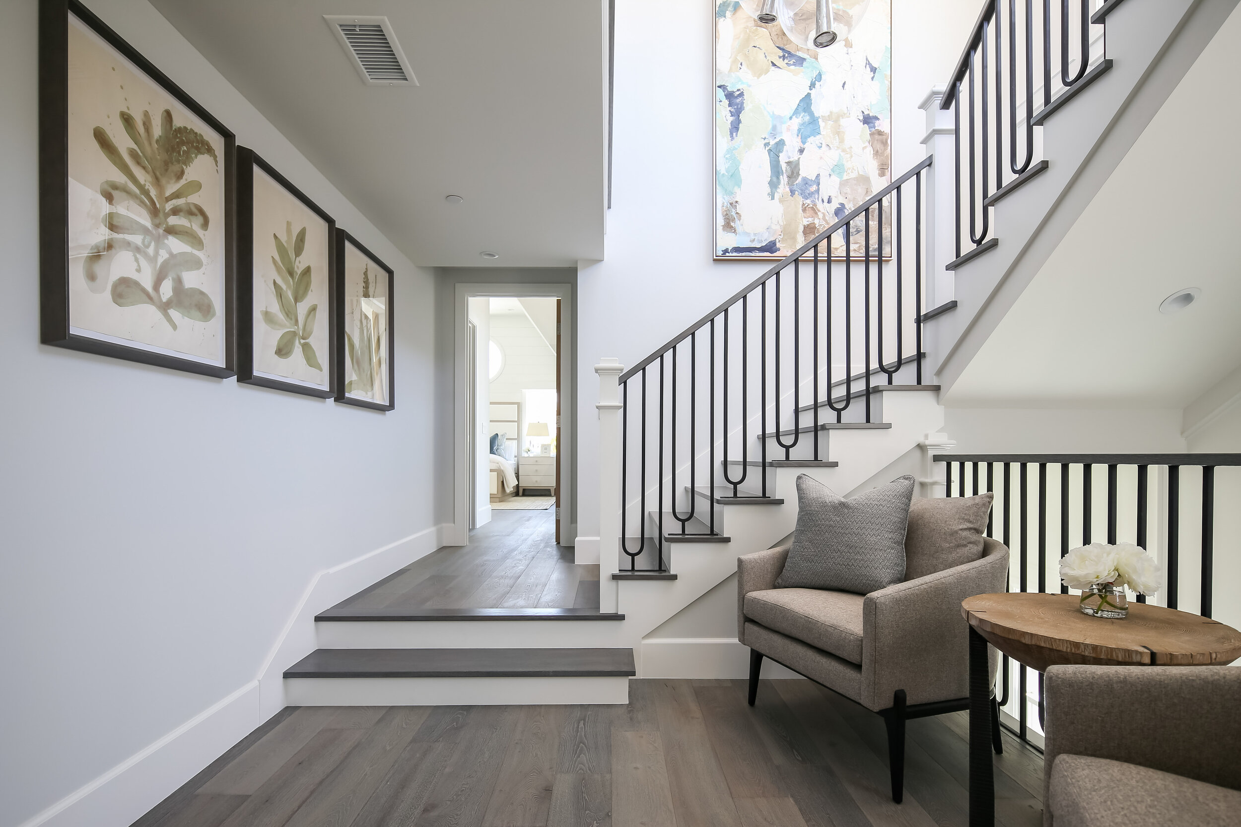 down the hall to master.JPG