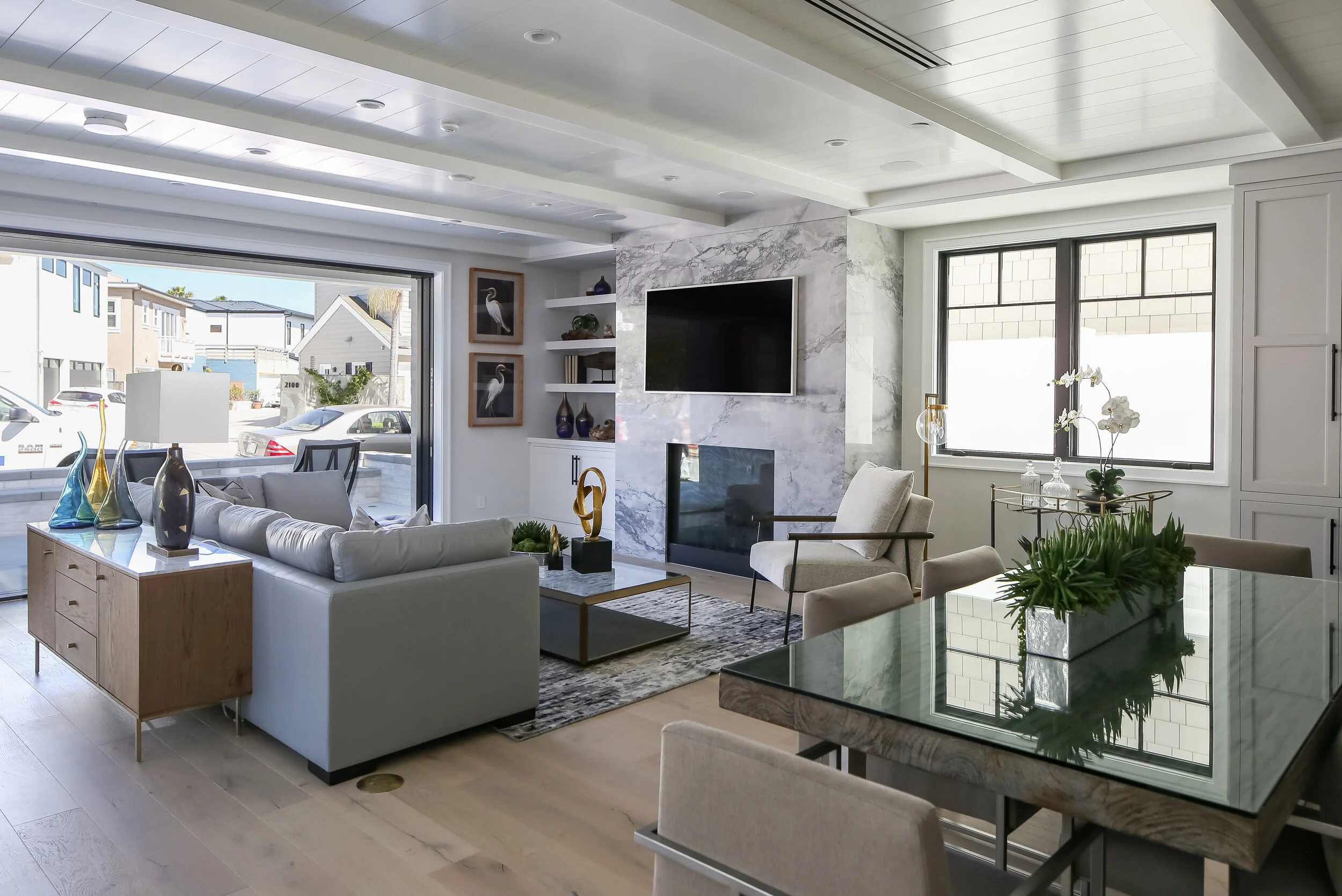 downstairs from laundry.JPG