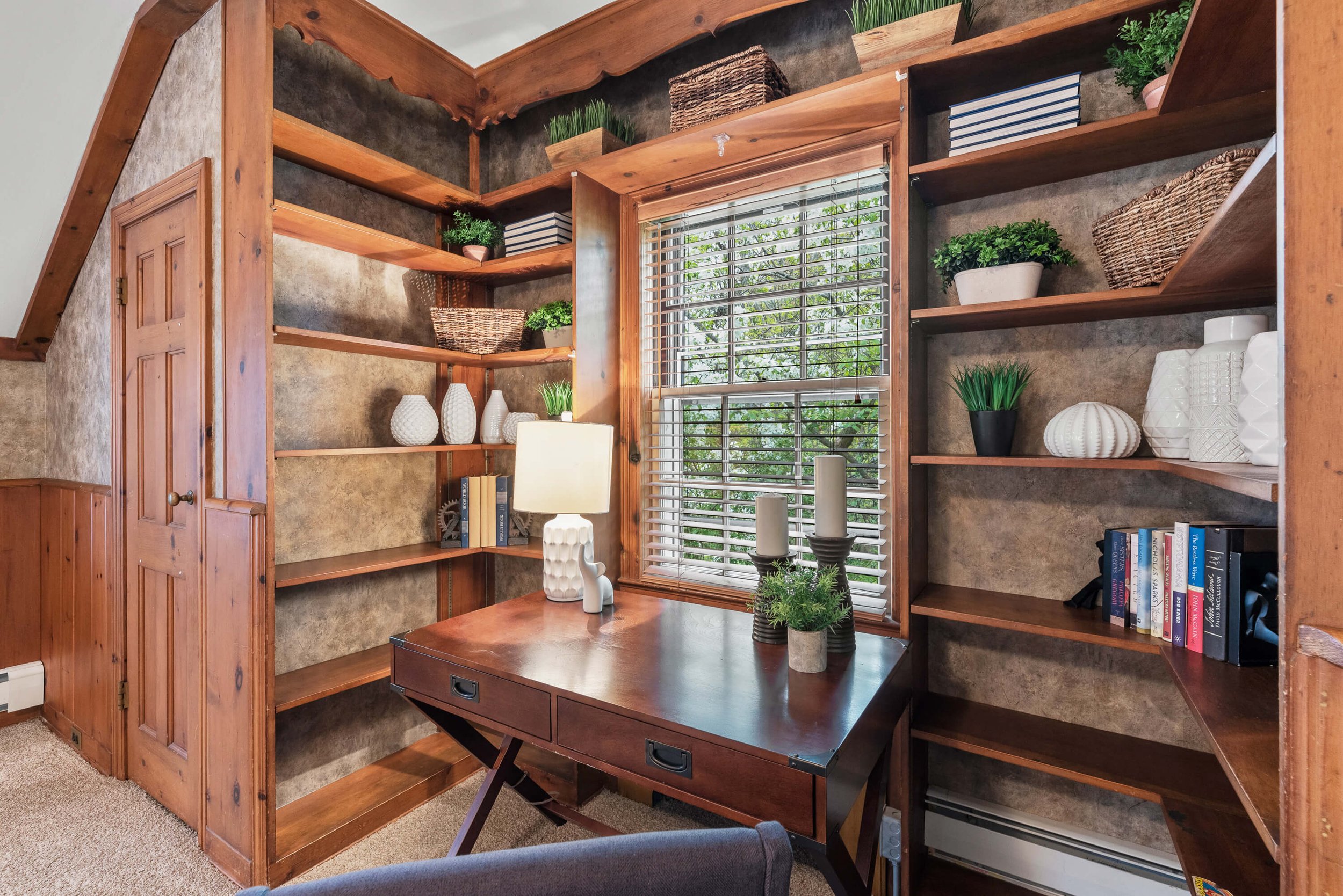 Desk Alcove Overlooking Backyard