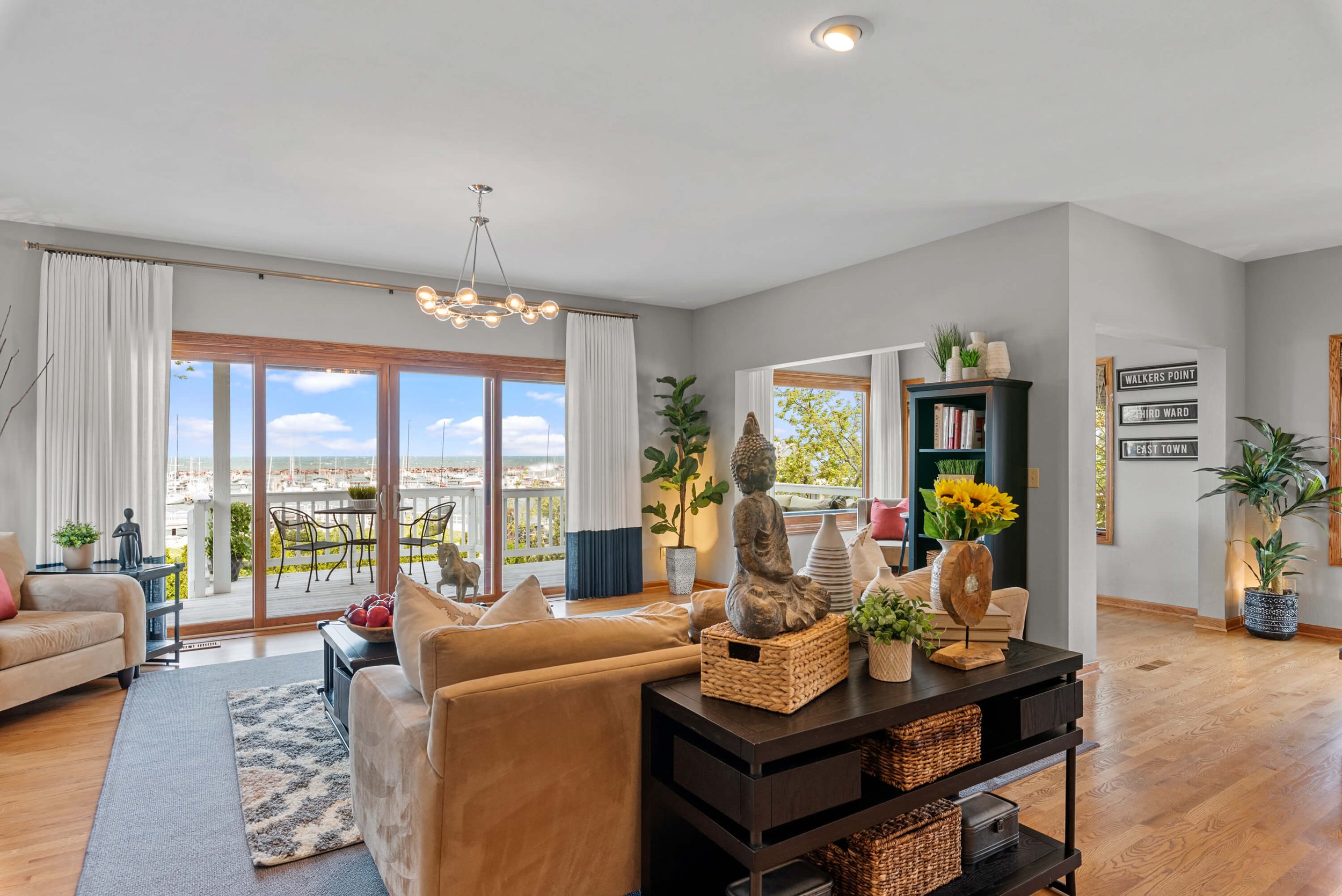 Rich Oak Wood Floors on Main Level