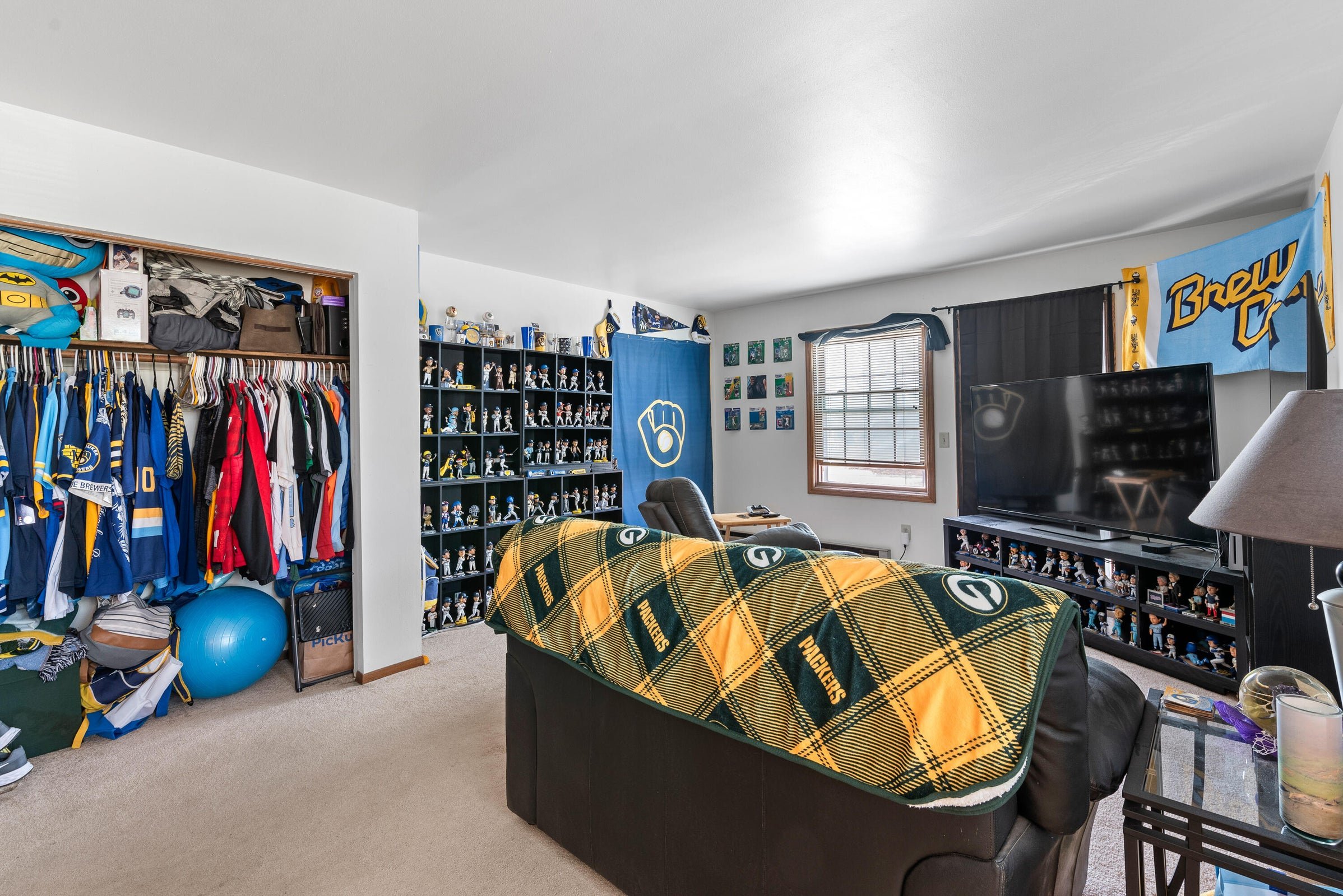Second Floor - Living Room 1