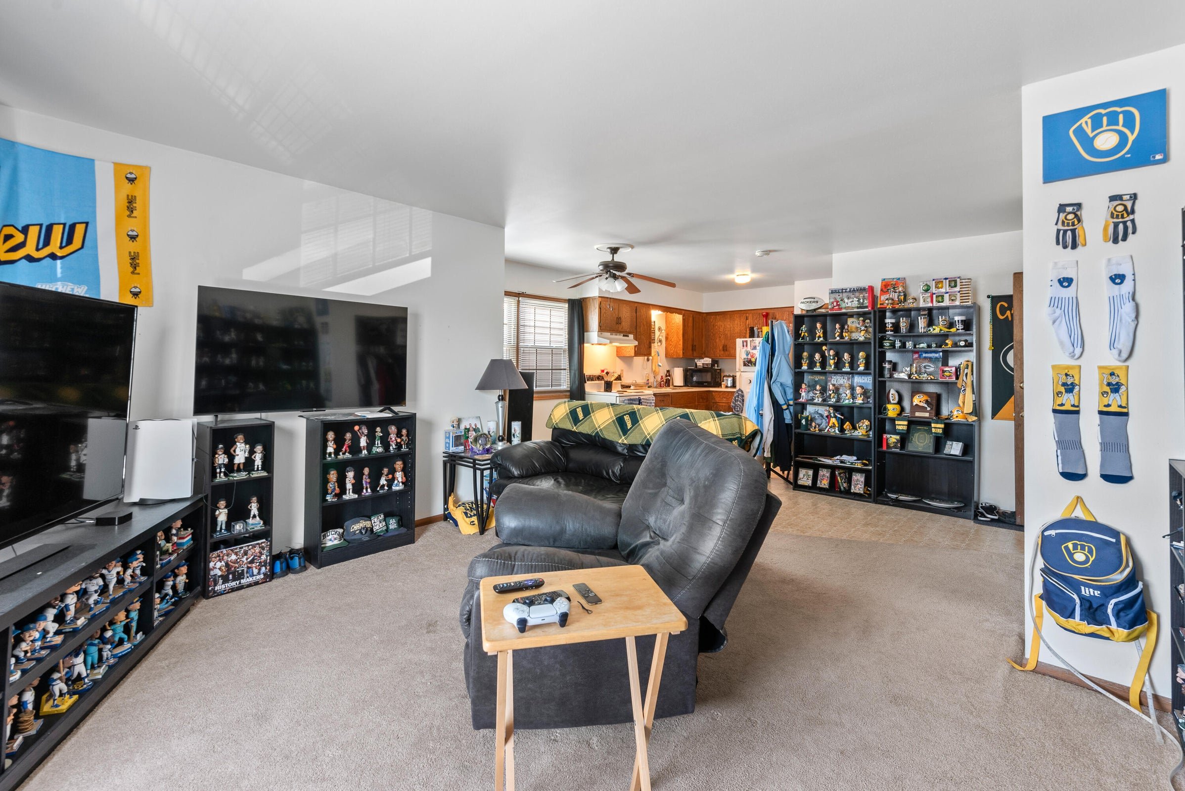 Second Floor - Living Room 2