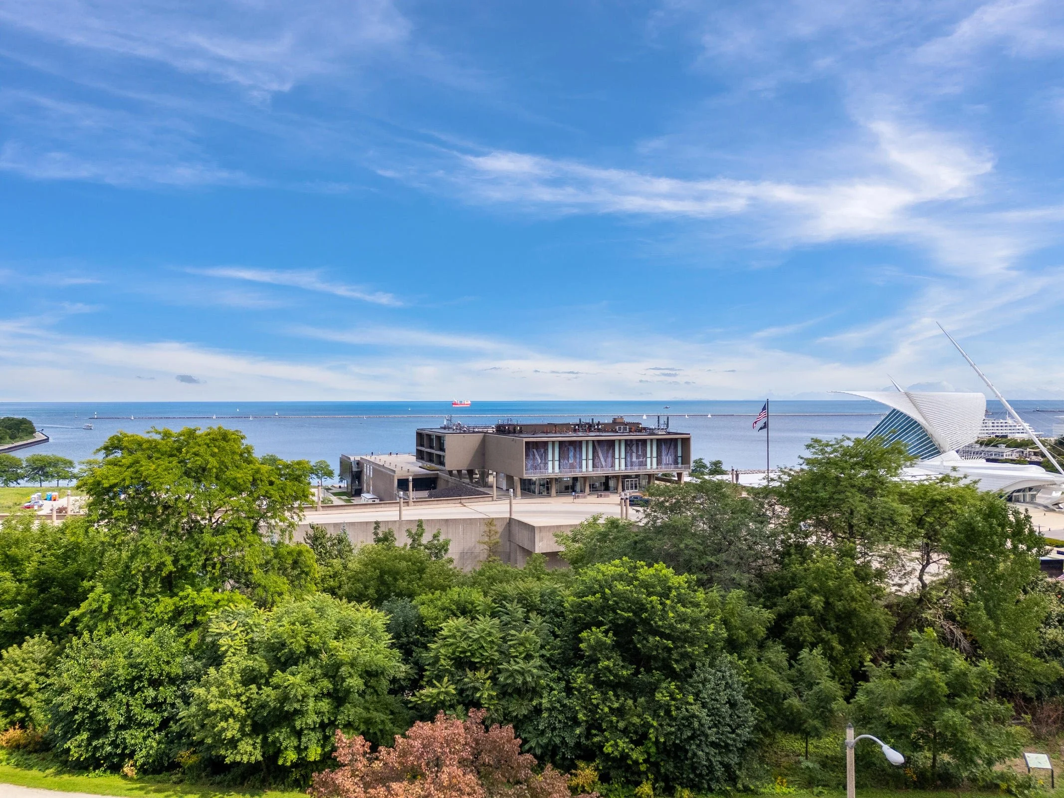 Picture Perfect Milwaukee Views!