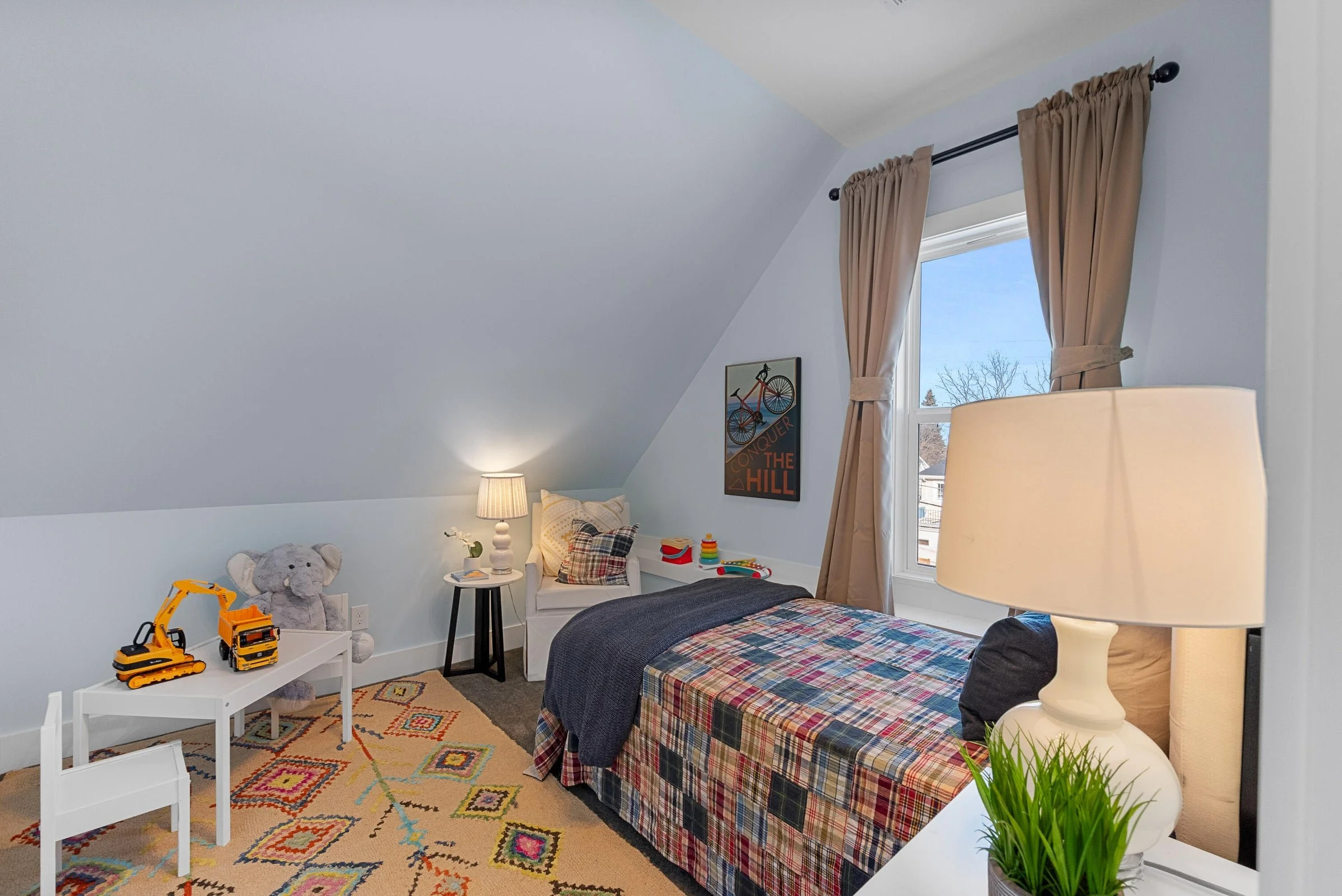 Room to Stretch Out!