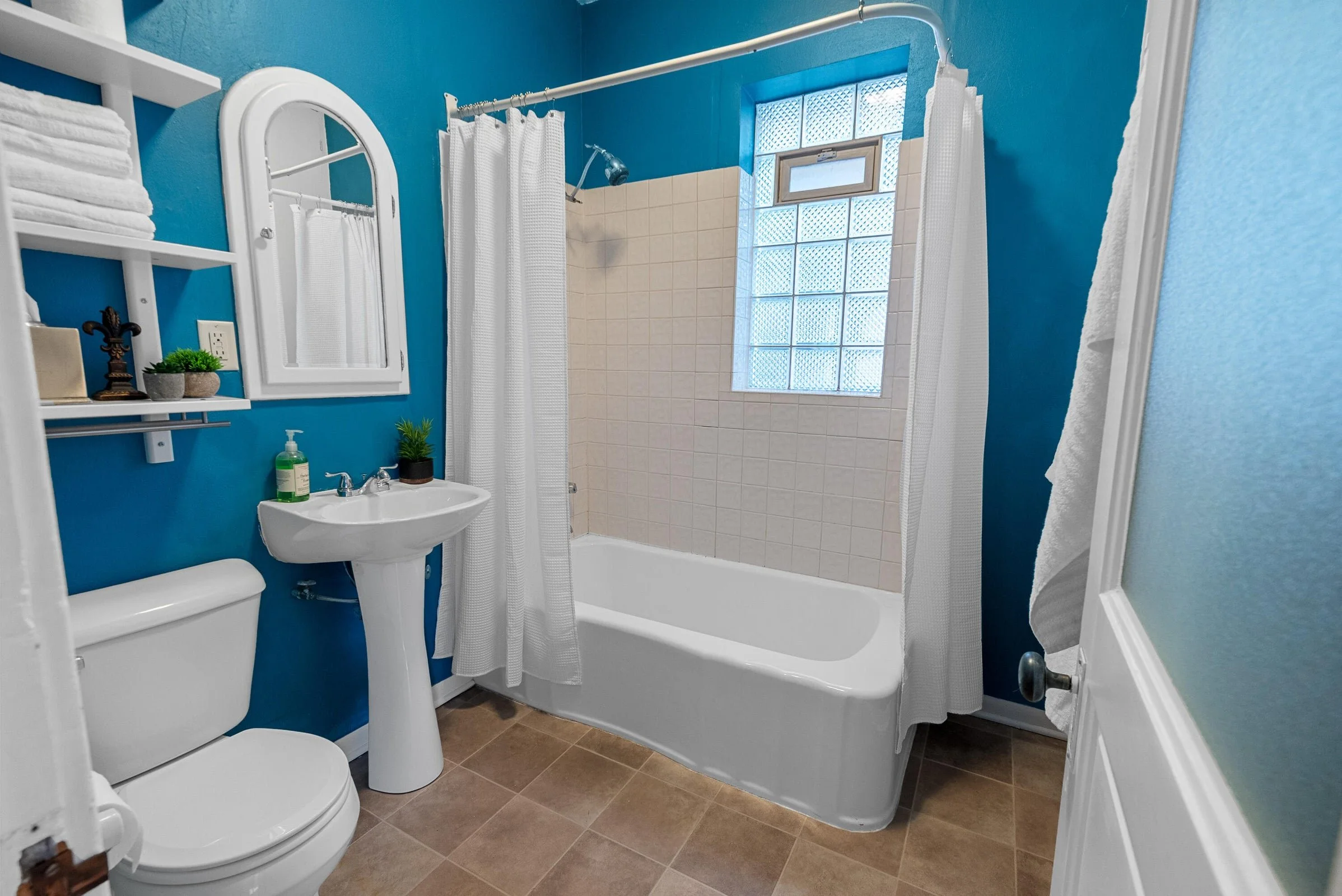 Main Level Full Bath