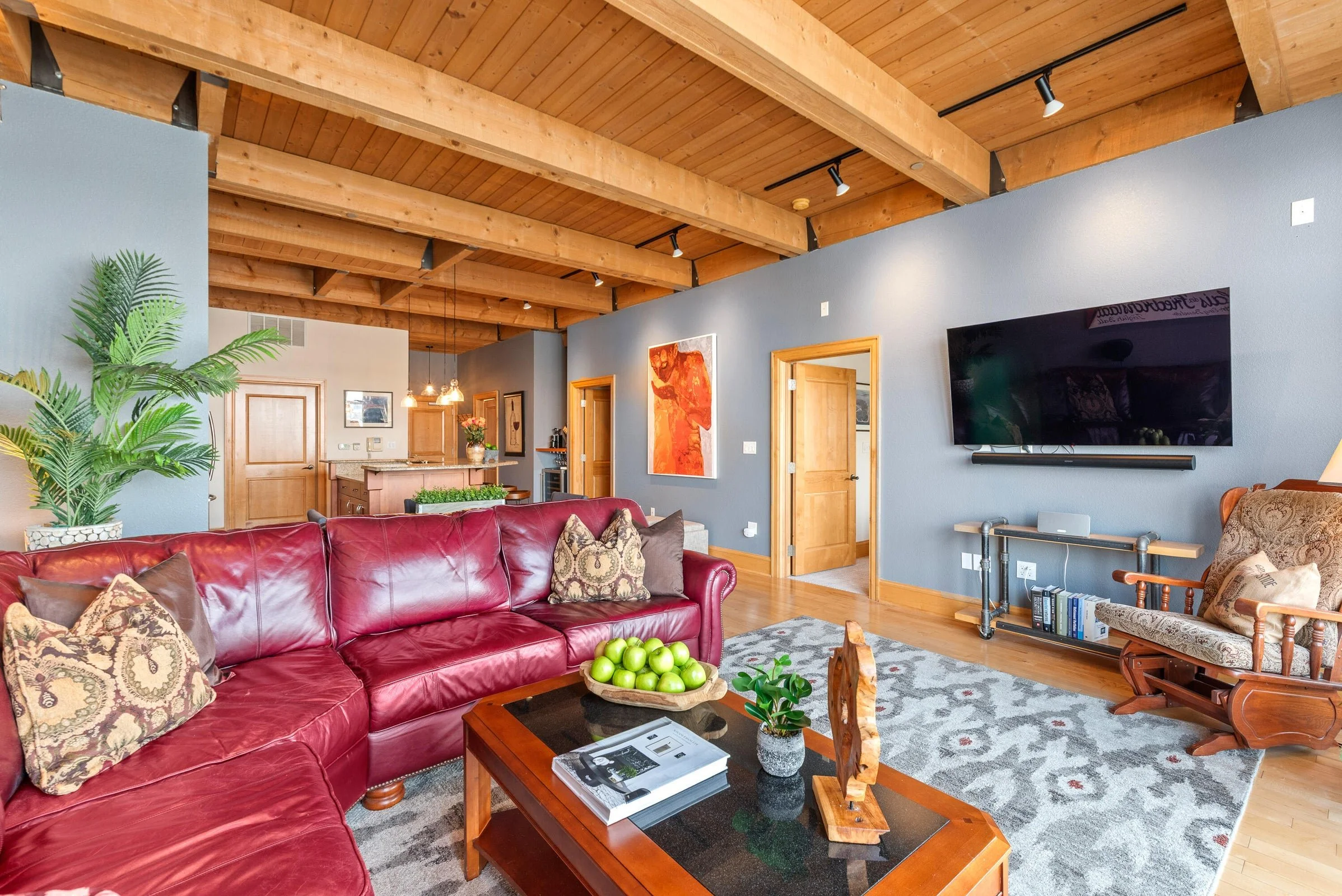 Light Filled Spaces!