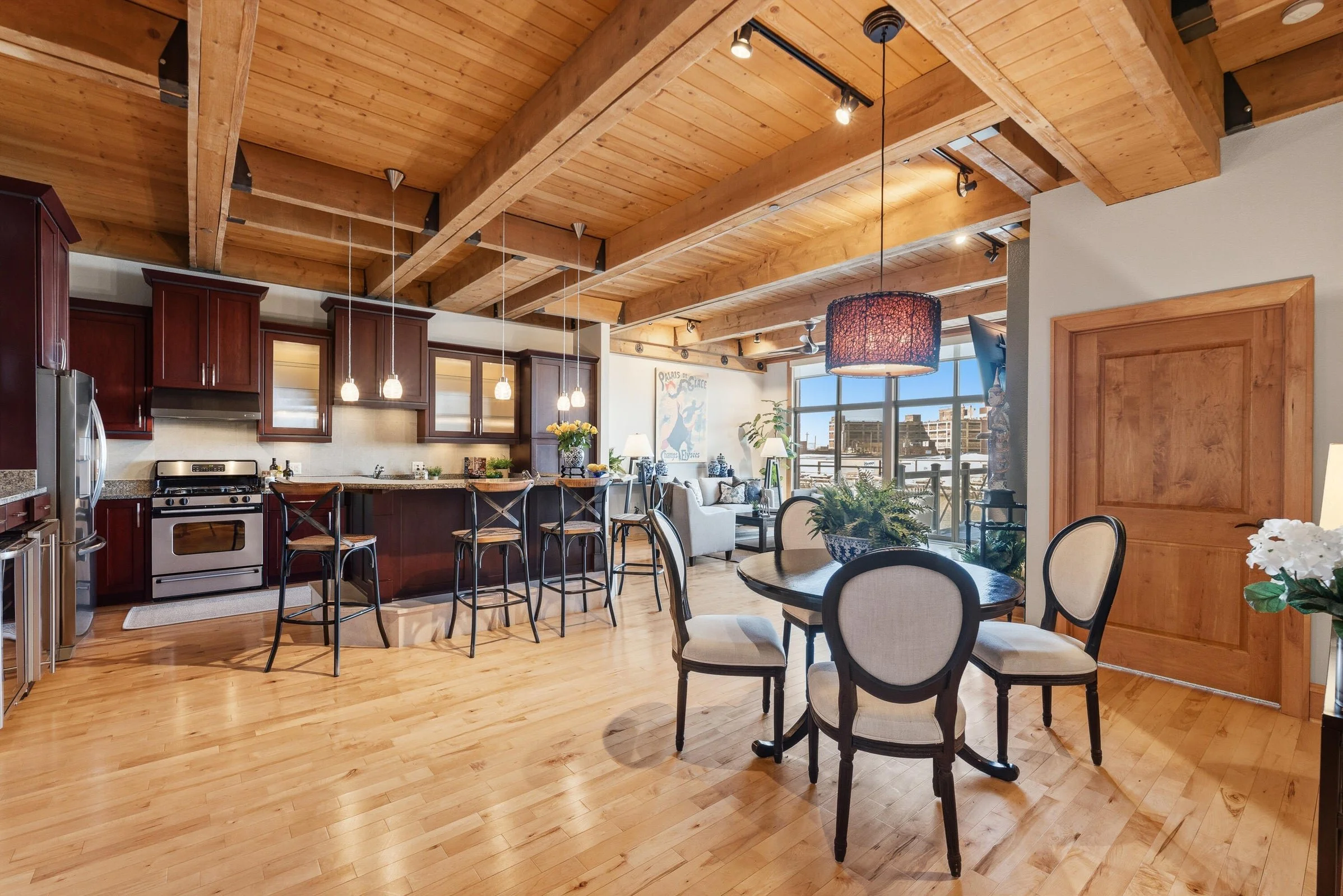 Spectacular Open Concept Loft Living