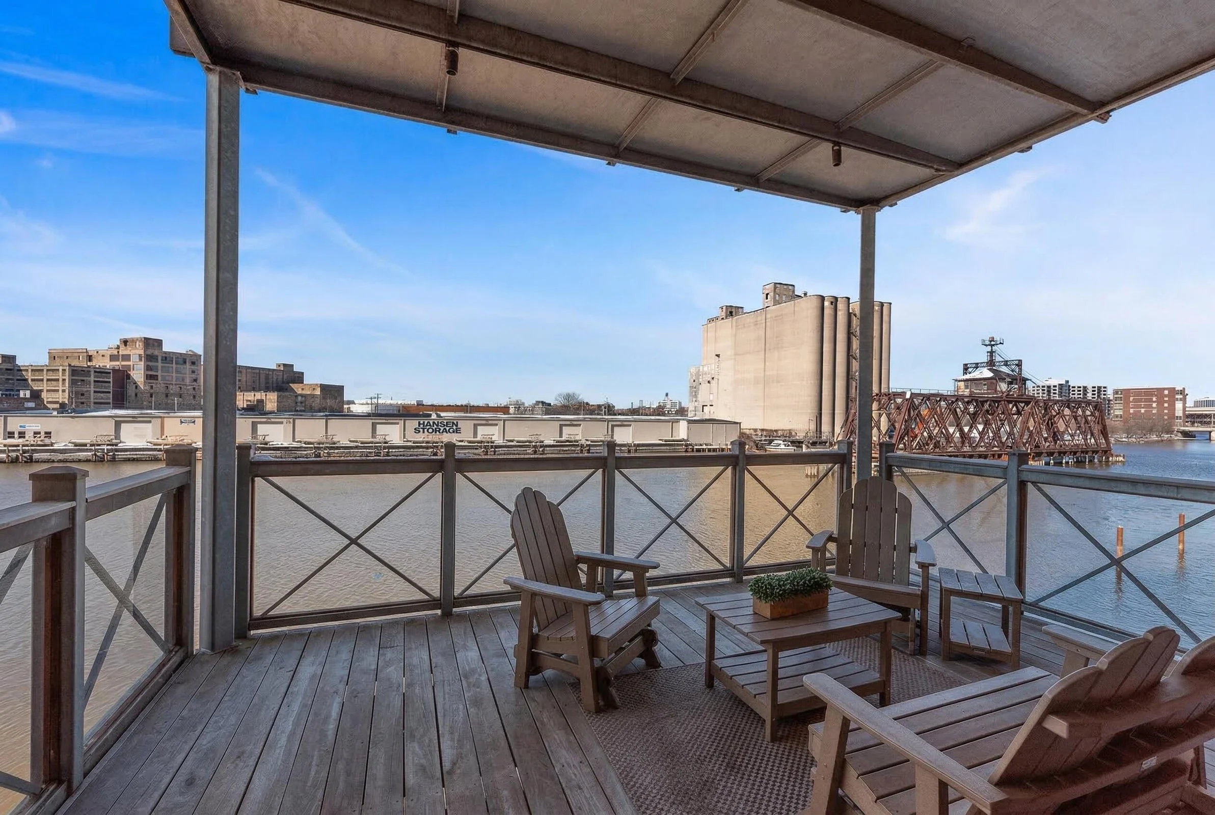 Gas, Water &amp; Electric on Deck