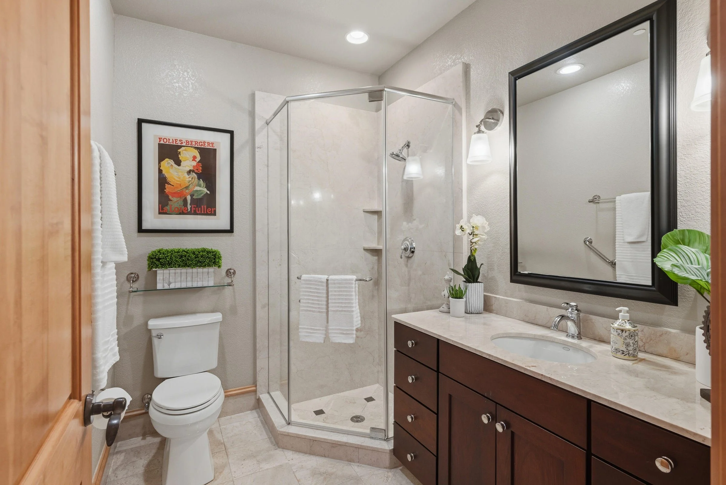 Marble Guest Bath w/ Neo-Angle Shower