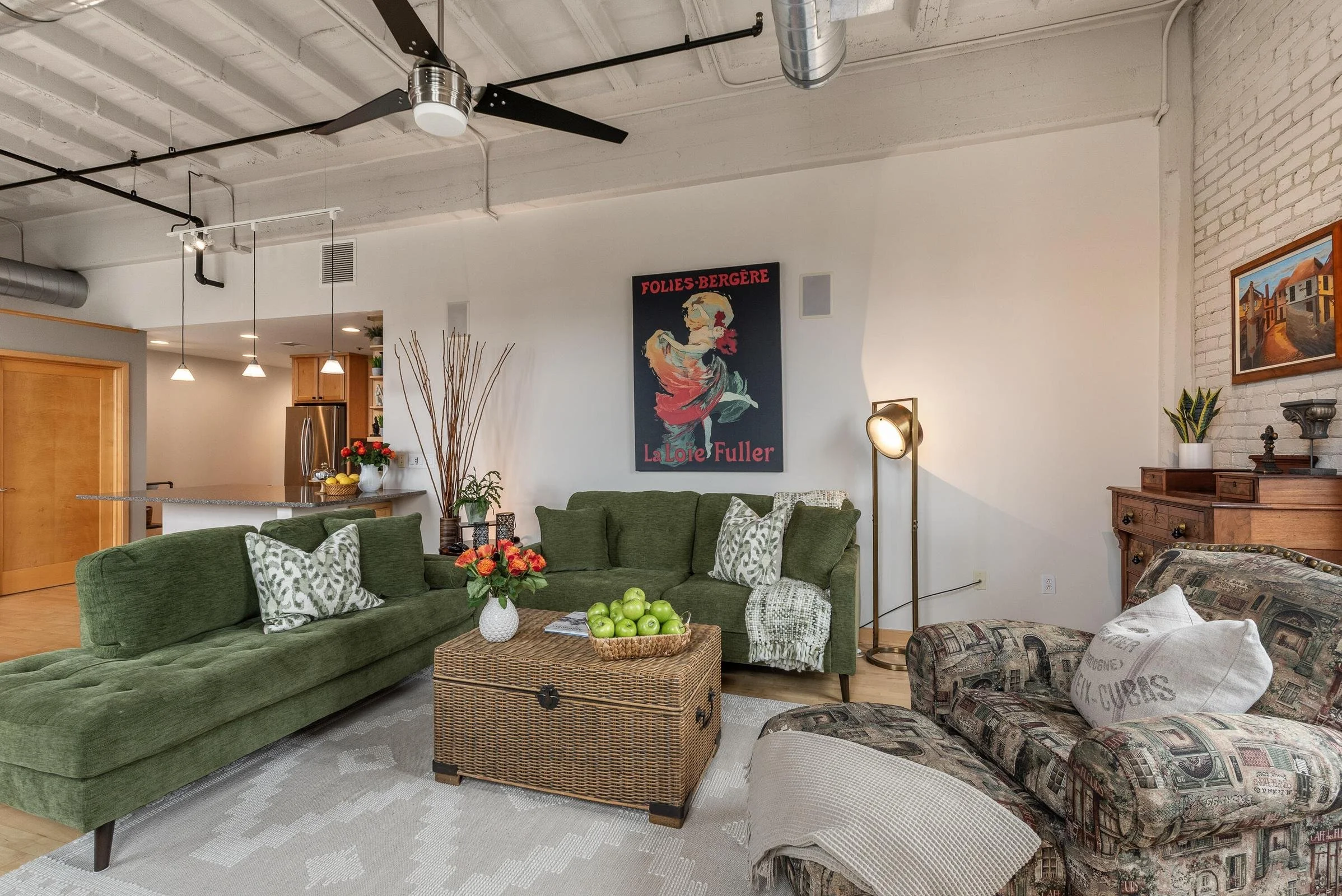 Concrete Above &amp; Below Enhances Privacy