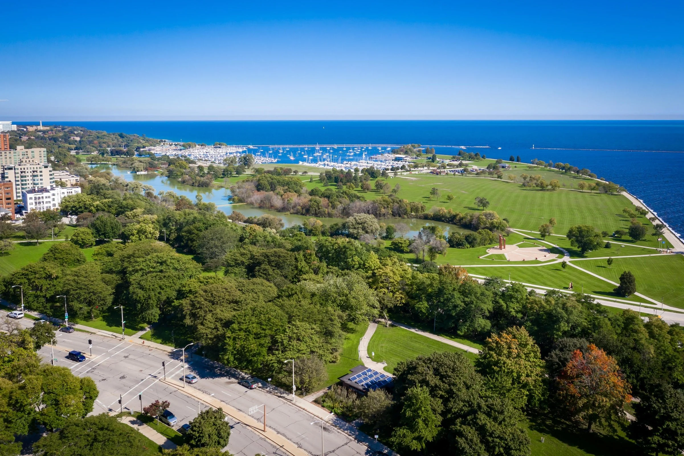 Walk to Lakefront