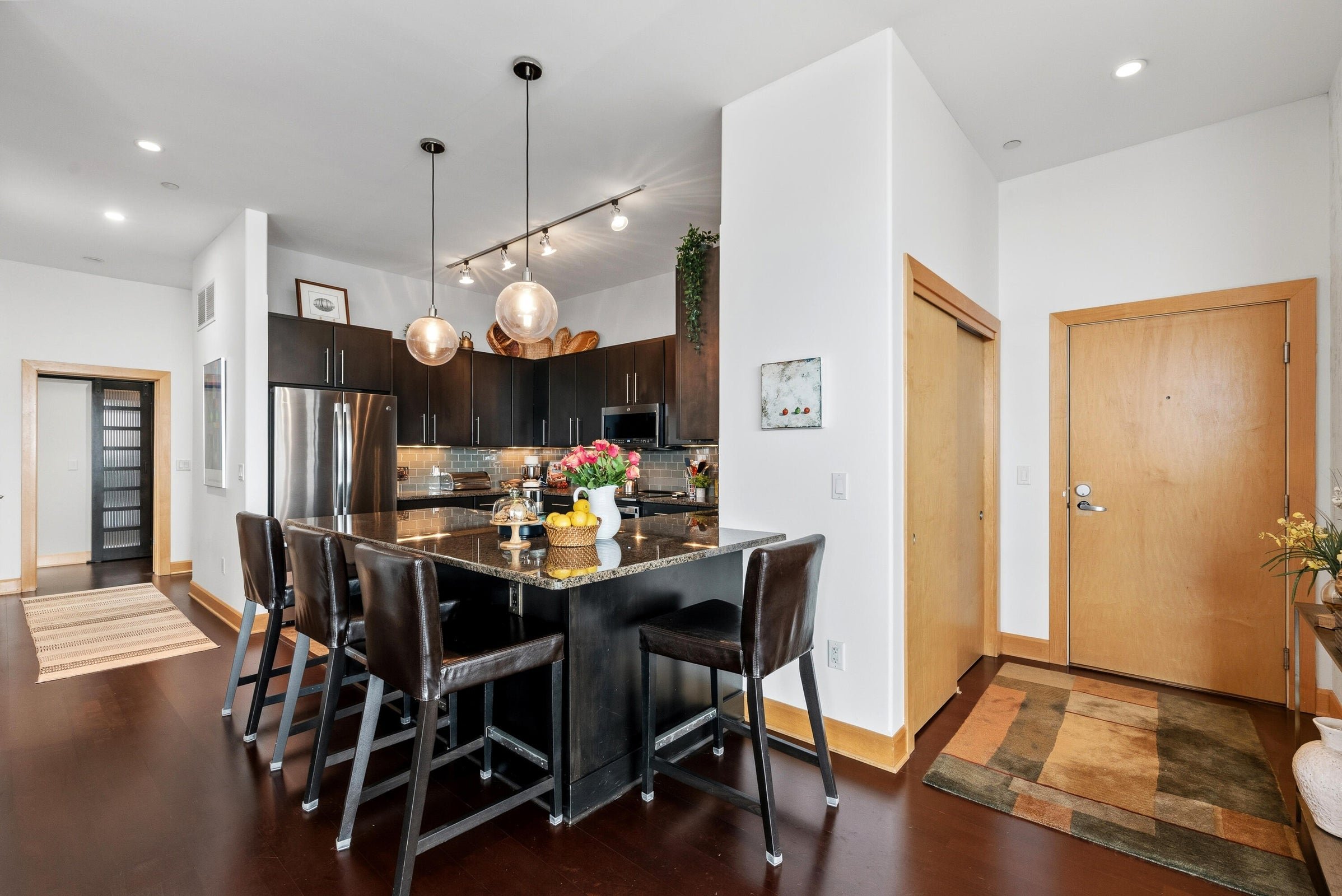 Counter Height Seating