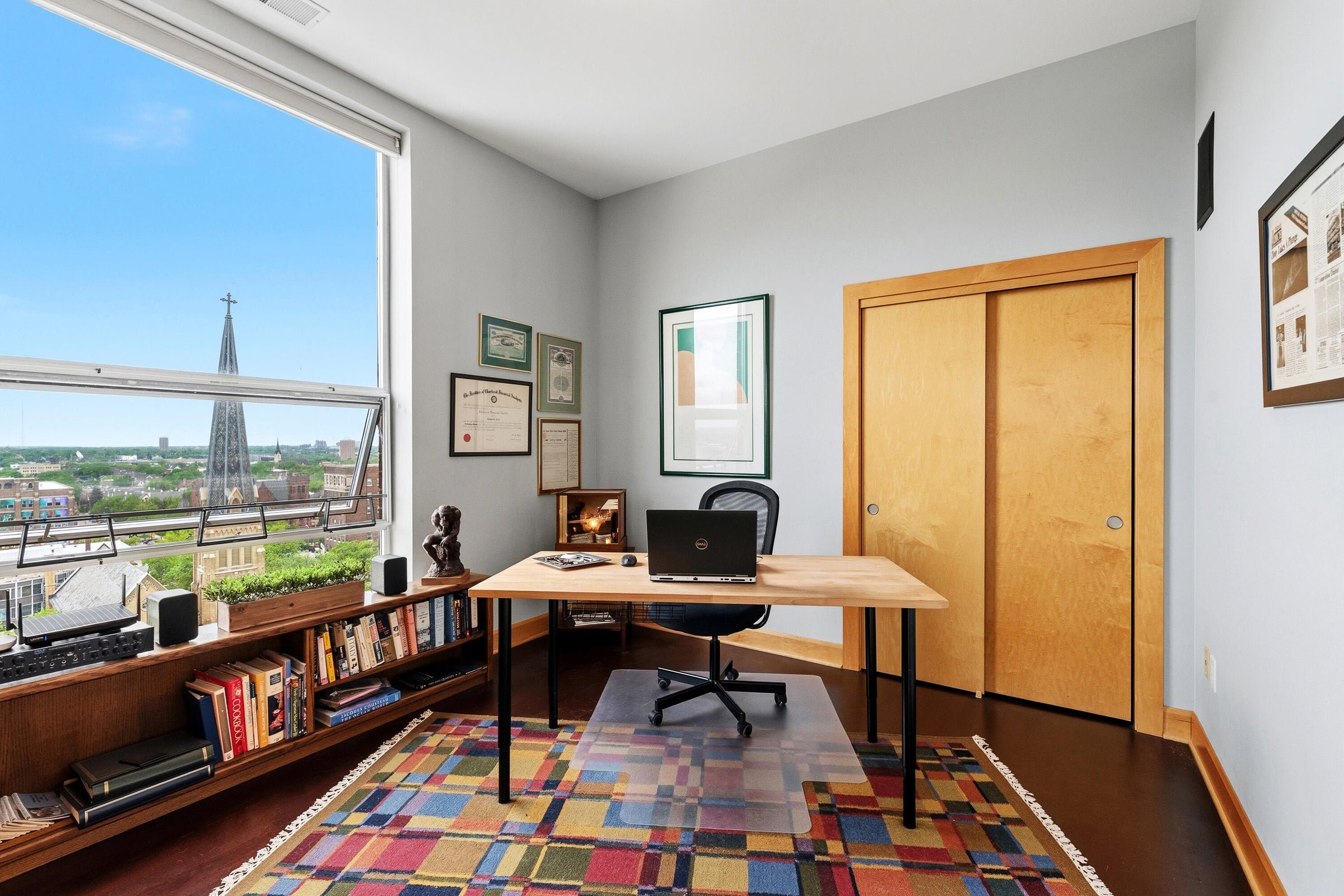 3rd Bedroom/Home Office