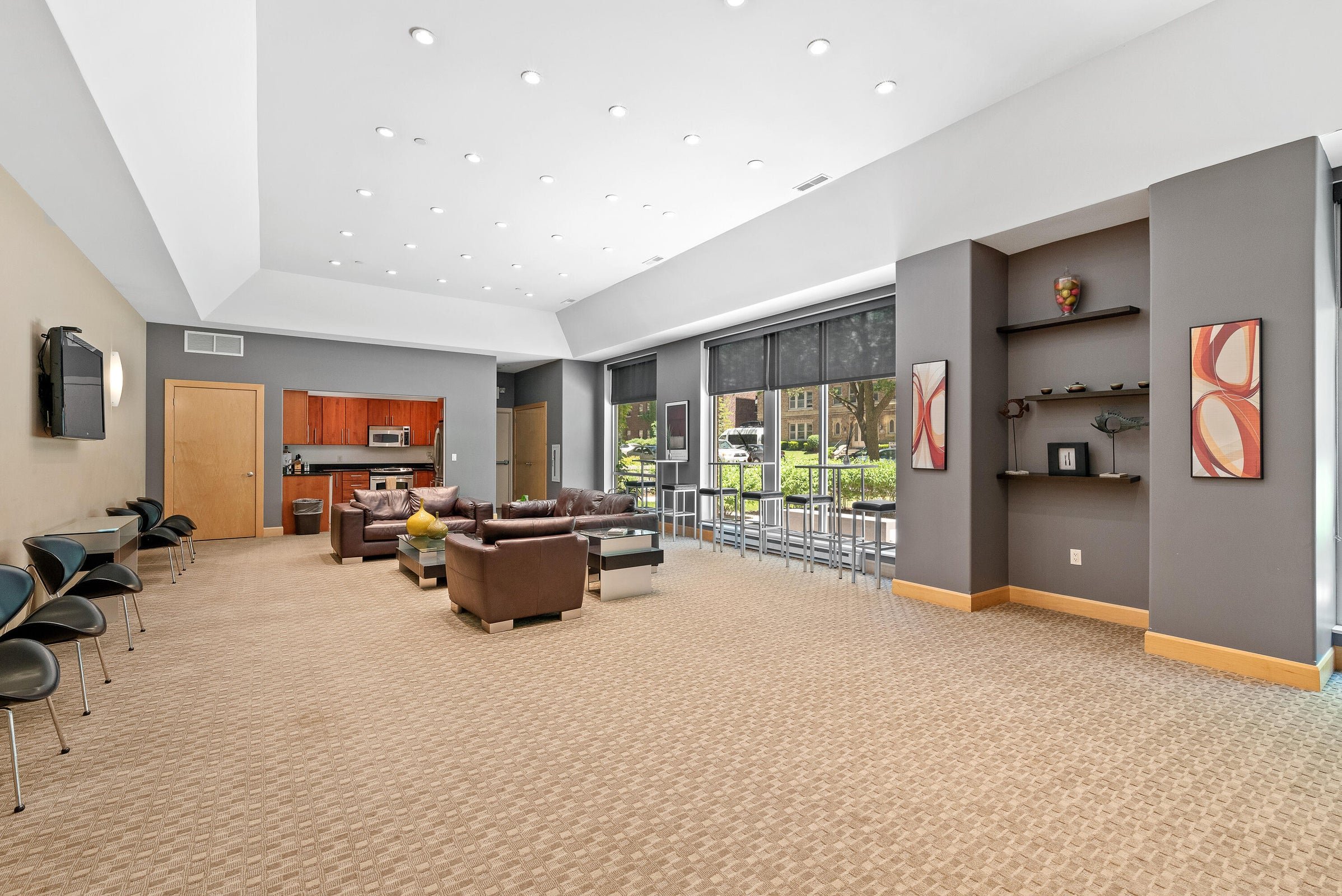Main Level Community Room