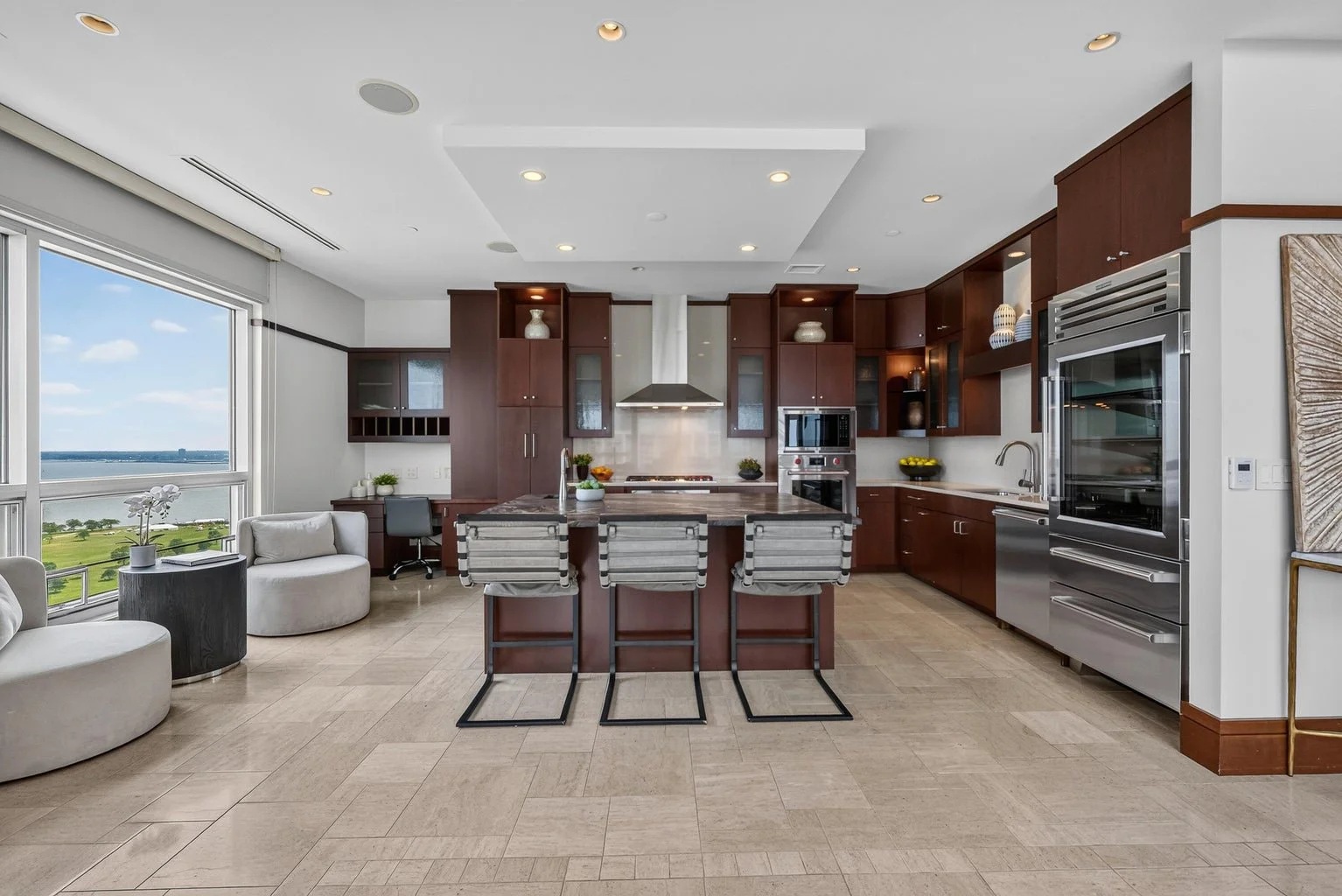 Counter Height Seating