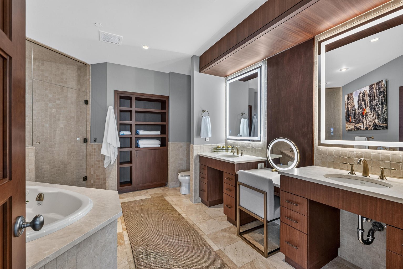 Spacious Primary Bath