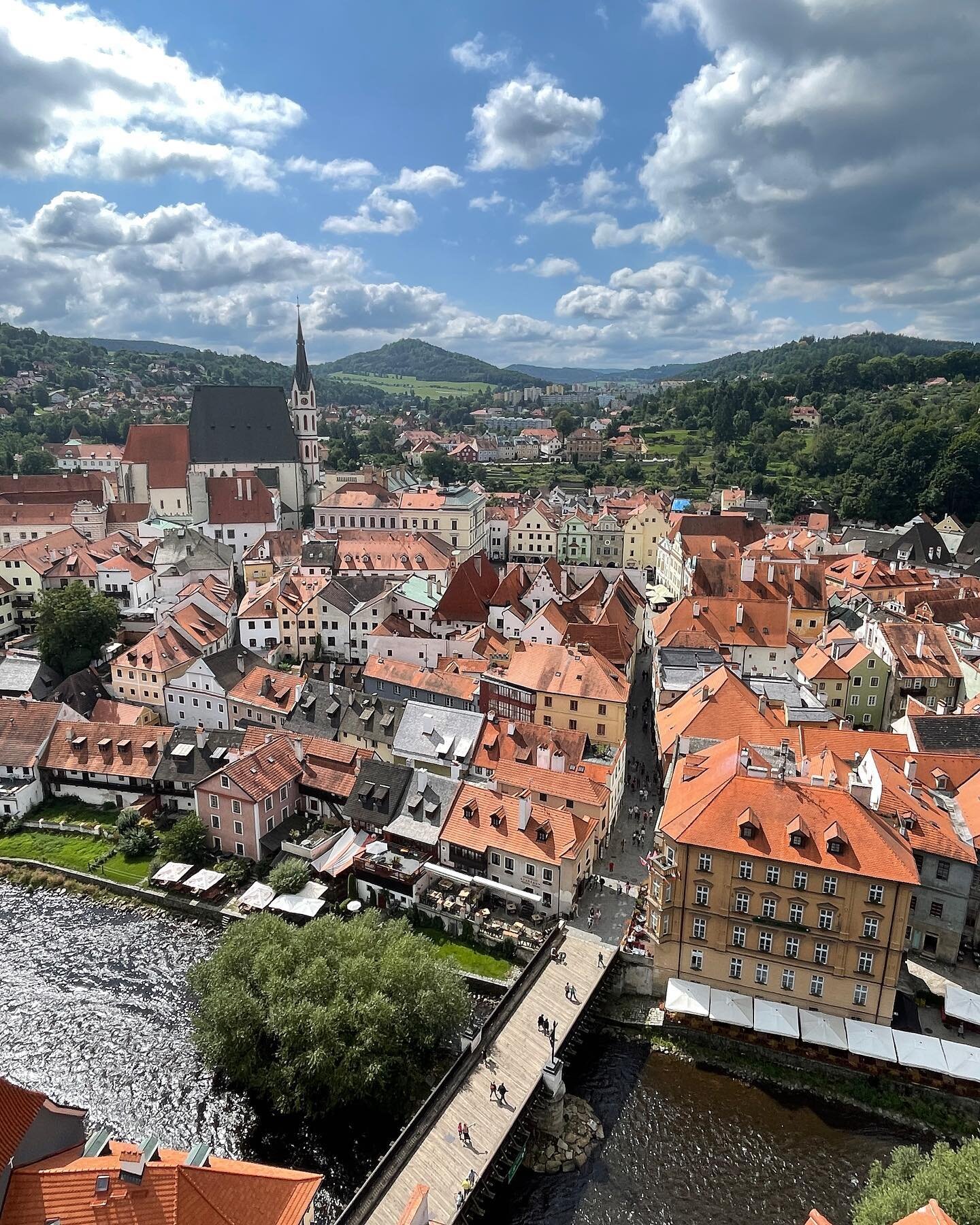 Visited the magical town of Cesky Krumlov in Czech Republic last week. The area&rsquo;s oldest settlement dates back to the Stone Age, the castle founded in 1250 is one of the oldest in Central Europe. The entire town&rsquo;s buildings full of gothic