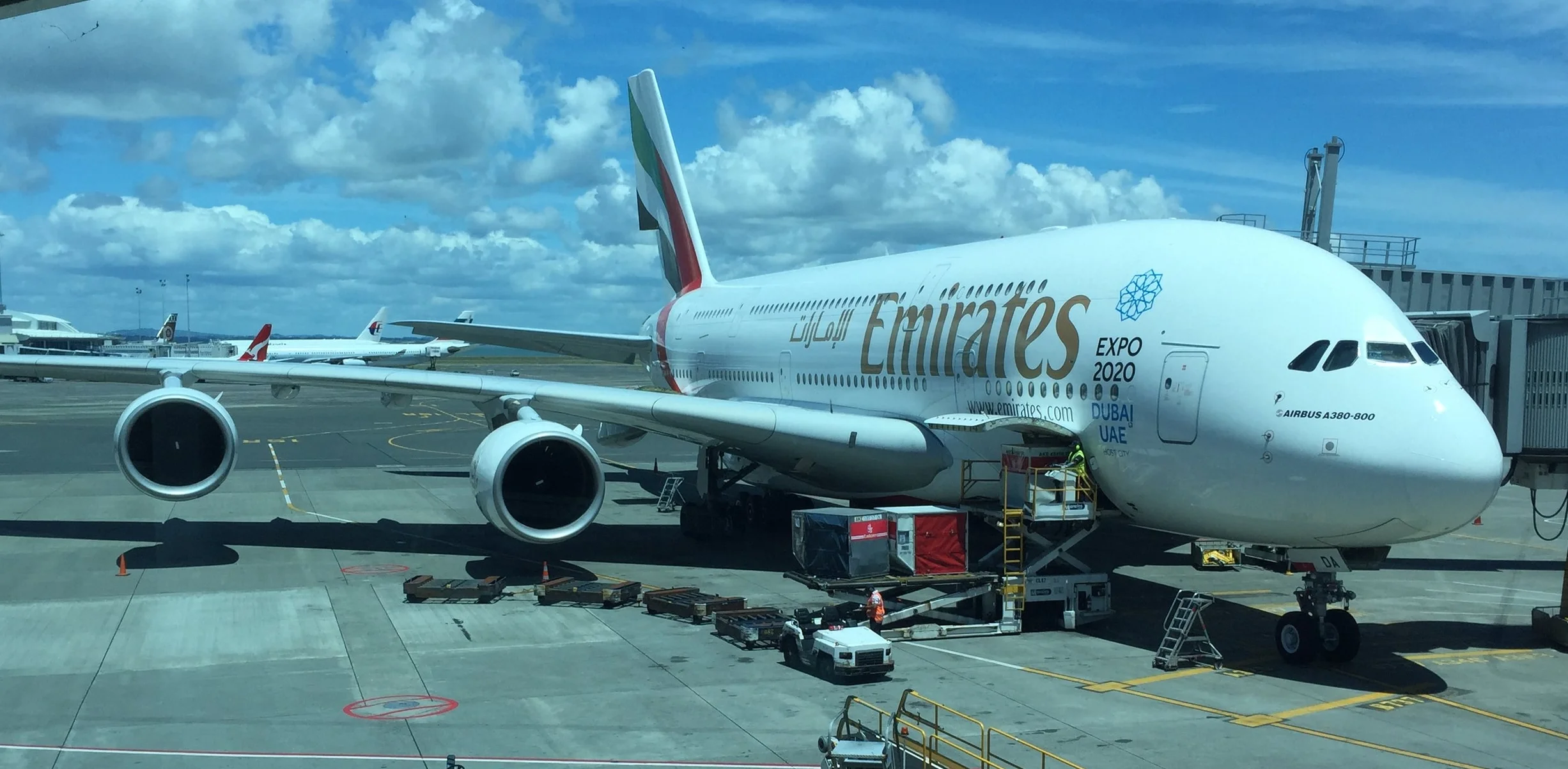 Breaking: Emirates and Etihad suspending all flights to Qatar