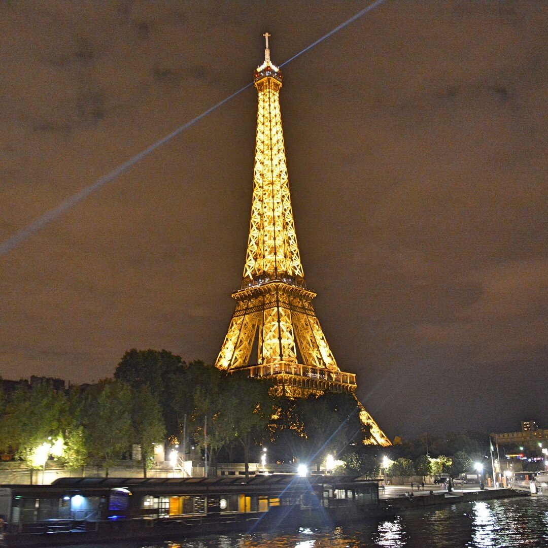 Eiffel Tower by night⠀
.⠀
.⠀
.⠀
#paris #instapassport #travelgram #traveling #travelers #explorer #exploring #wanderer #travelbug #travelblogger #travelphotography #travellife #travelpics #traveladdict #instatravel #instatraveler #passport #vacation 