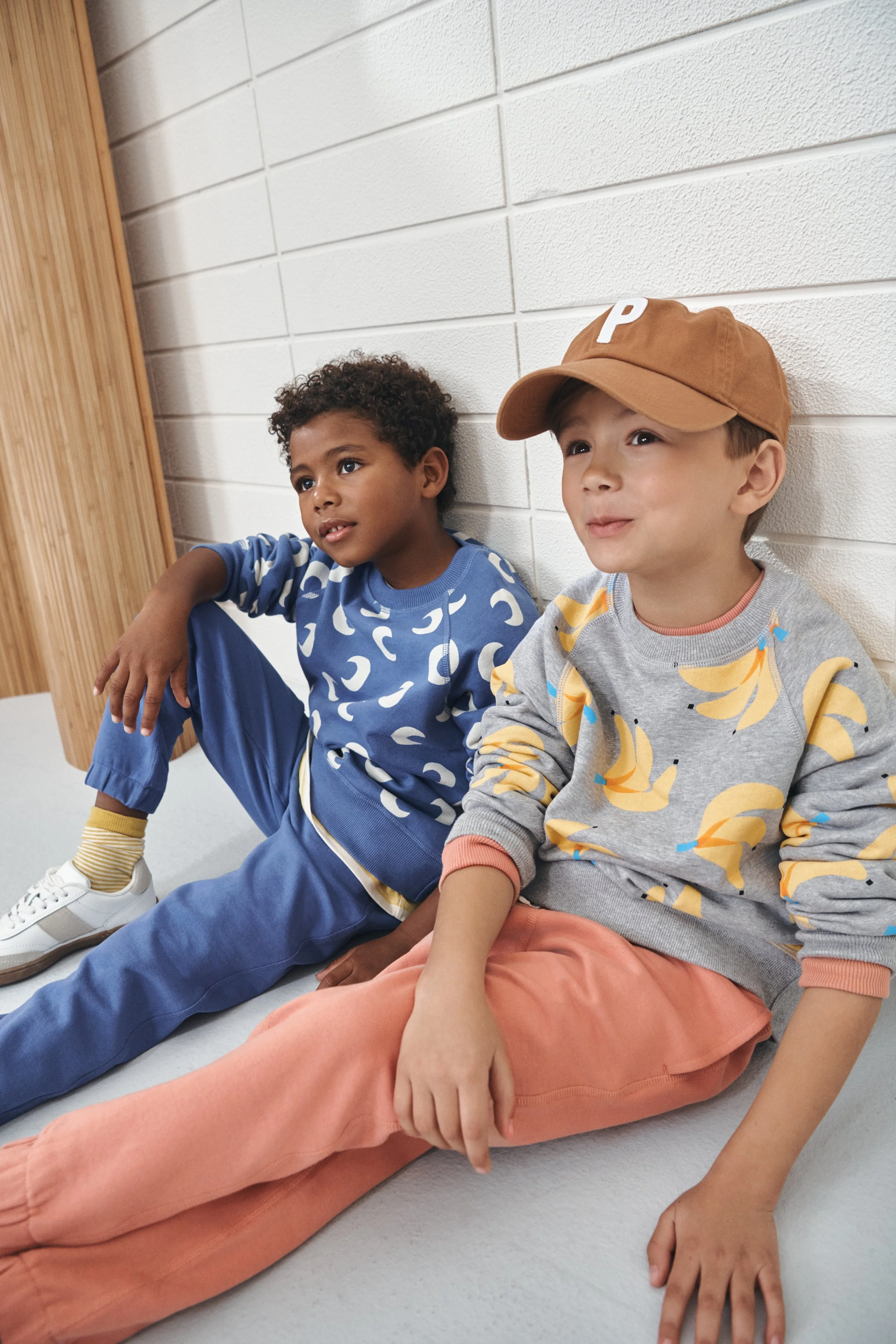 SP25_GirlBoyCrewneckSweatpantApparel_53_061_hero.jpg
