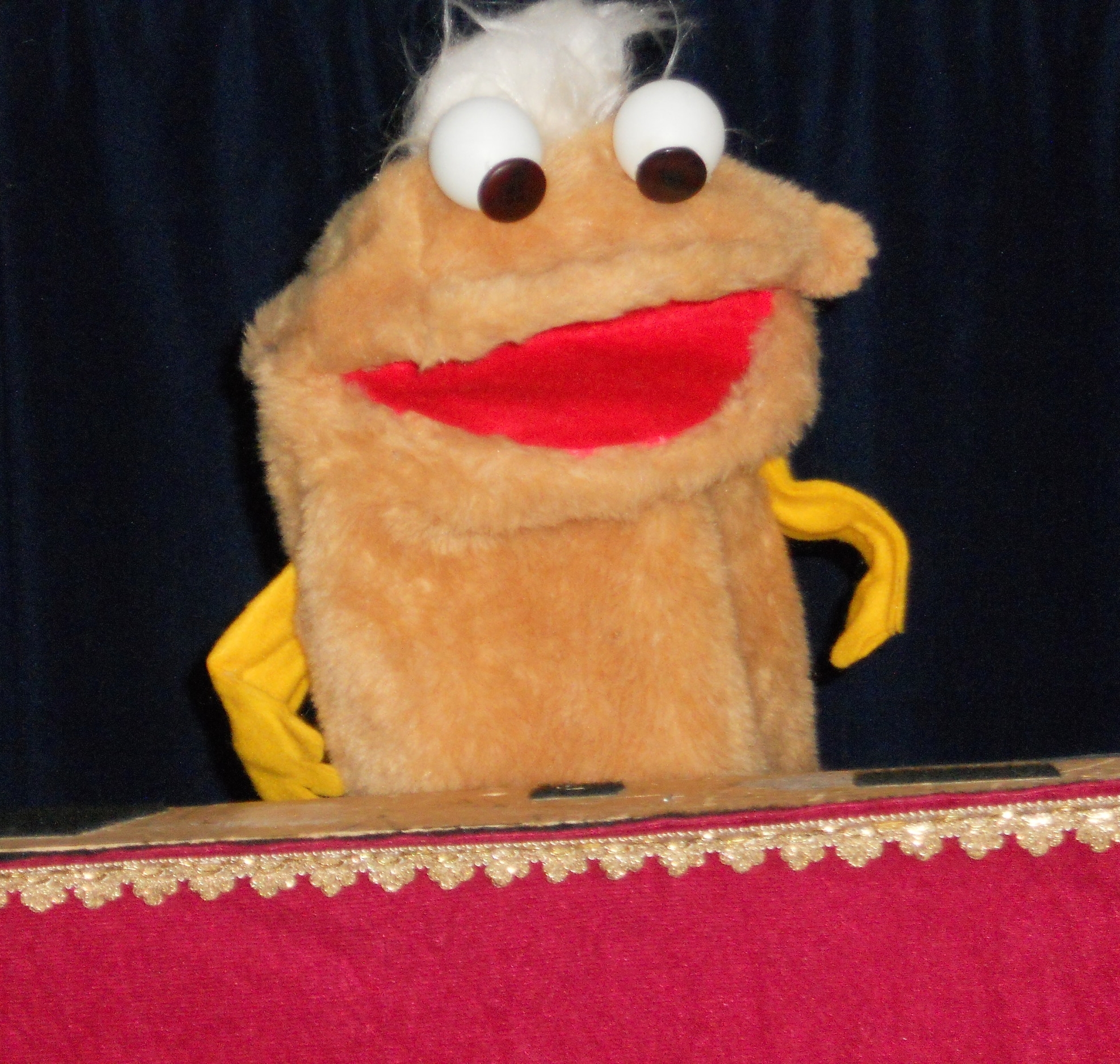 Furry Monster Mouth Puppet Workshop