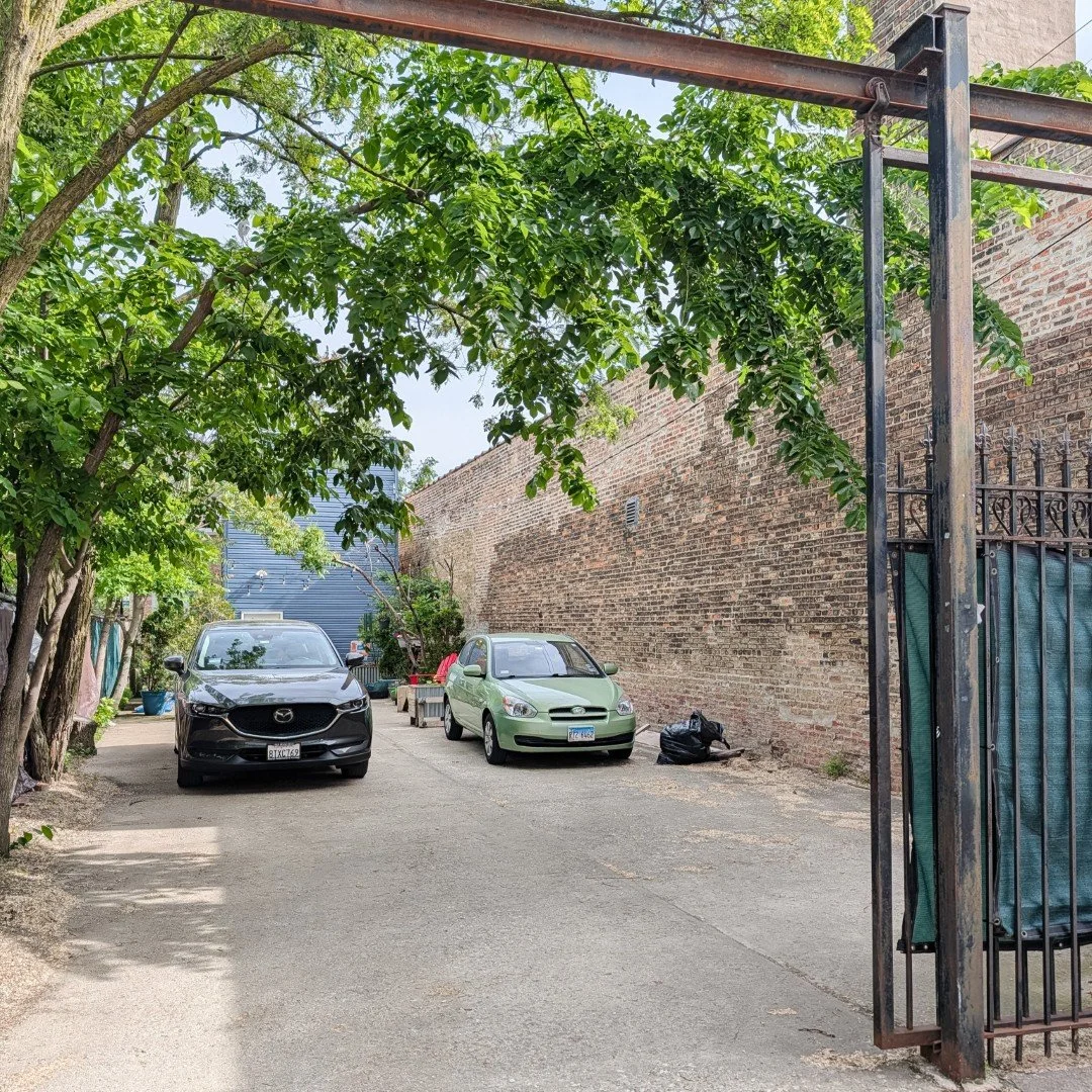 27 Architect's Apartment - Parking 01.jpg