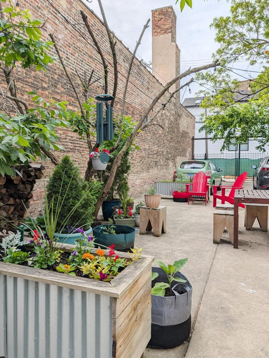 27 Architect's Apartment - Patio 02.jpg