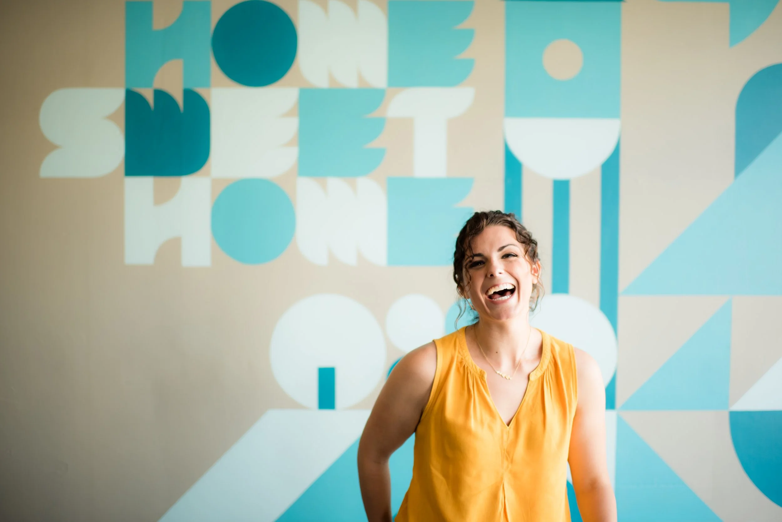 ...I can tell your story in a way that connects with your customers. 