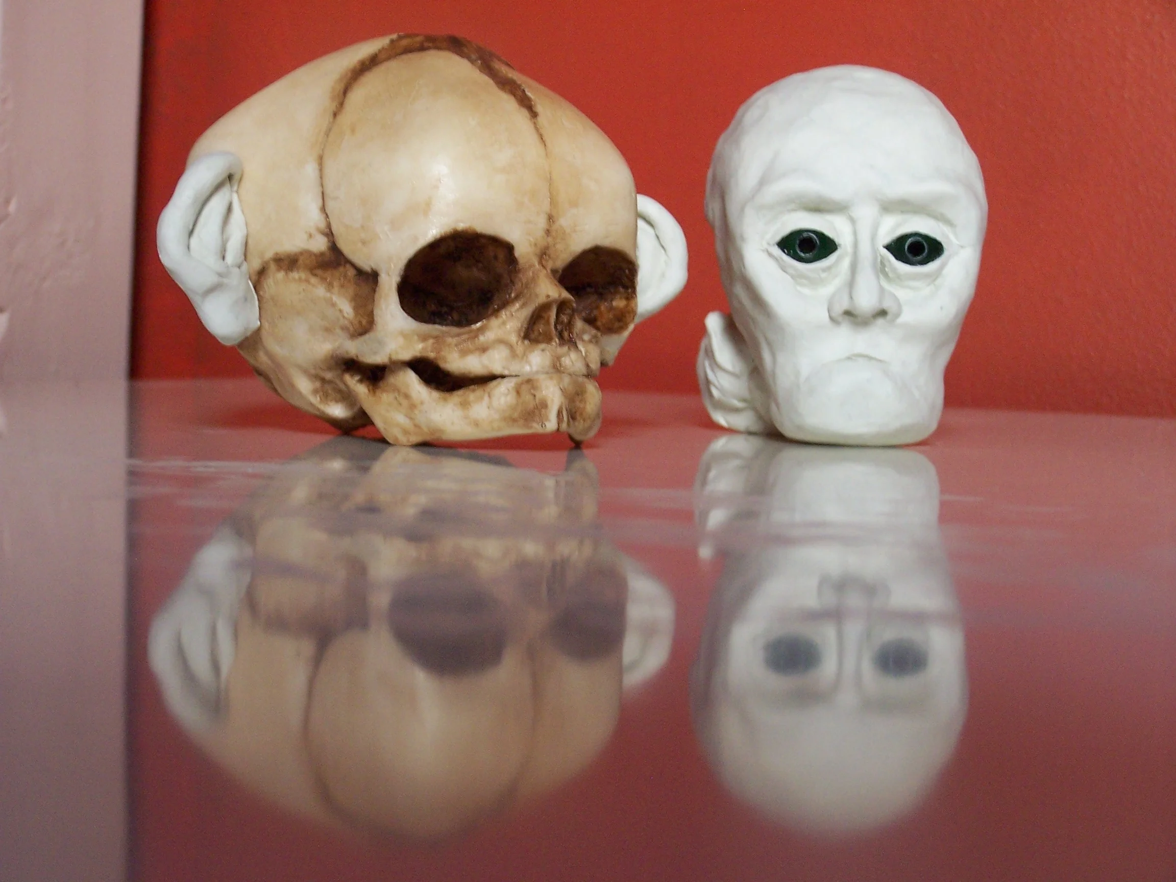 Eared Skull; Earless Head