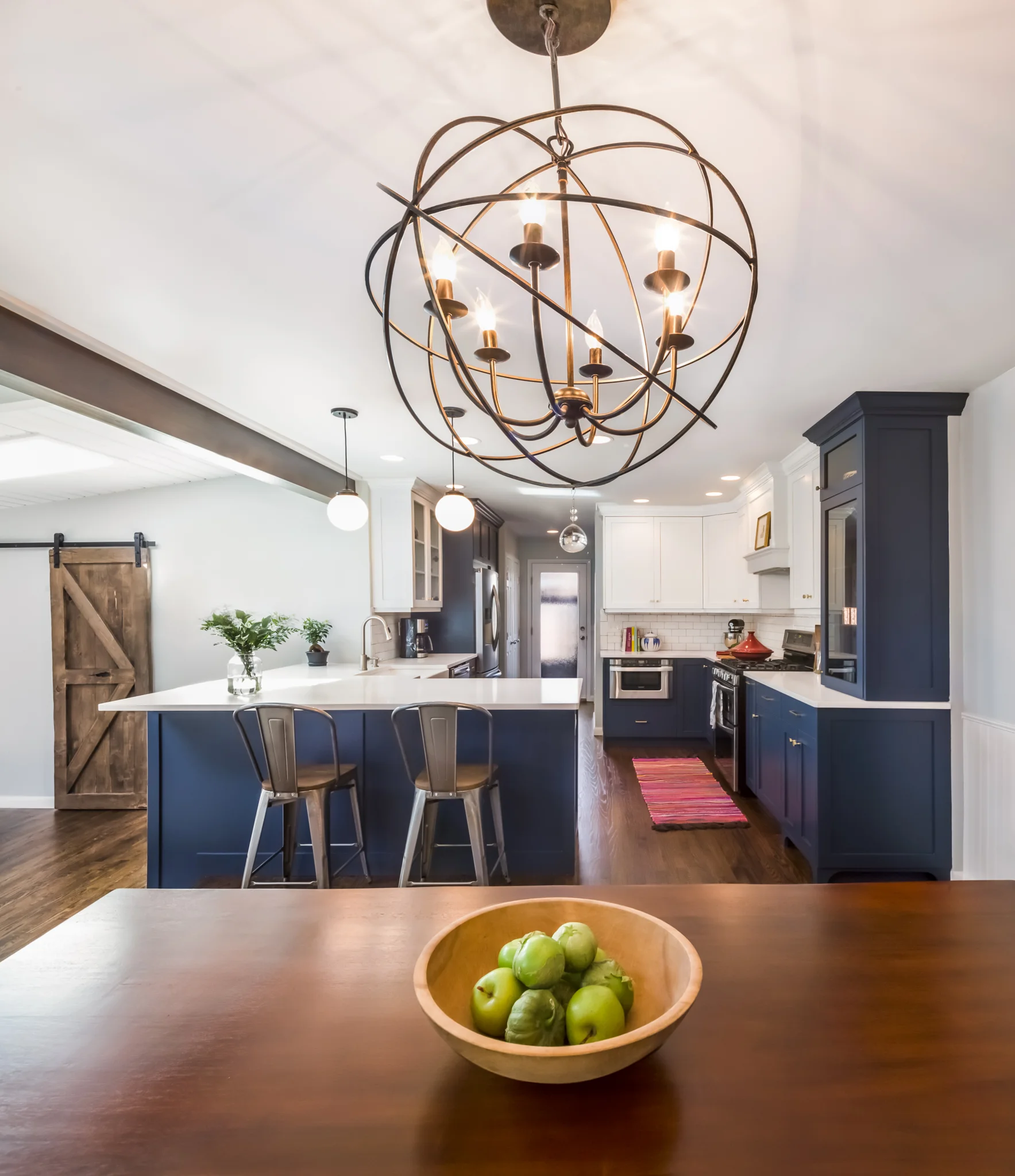 Crestmoor-KitchenWithTable-1.jpg