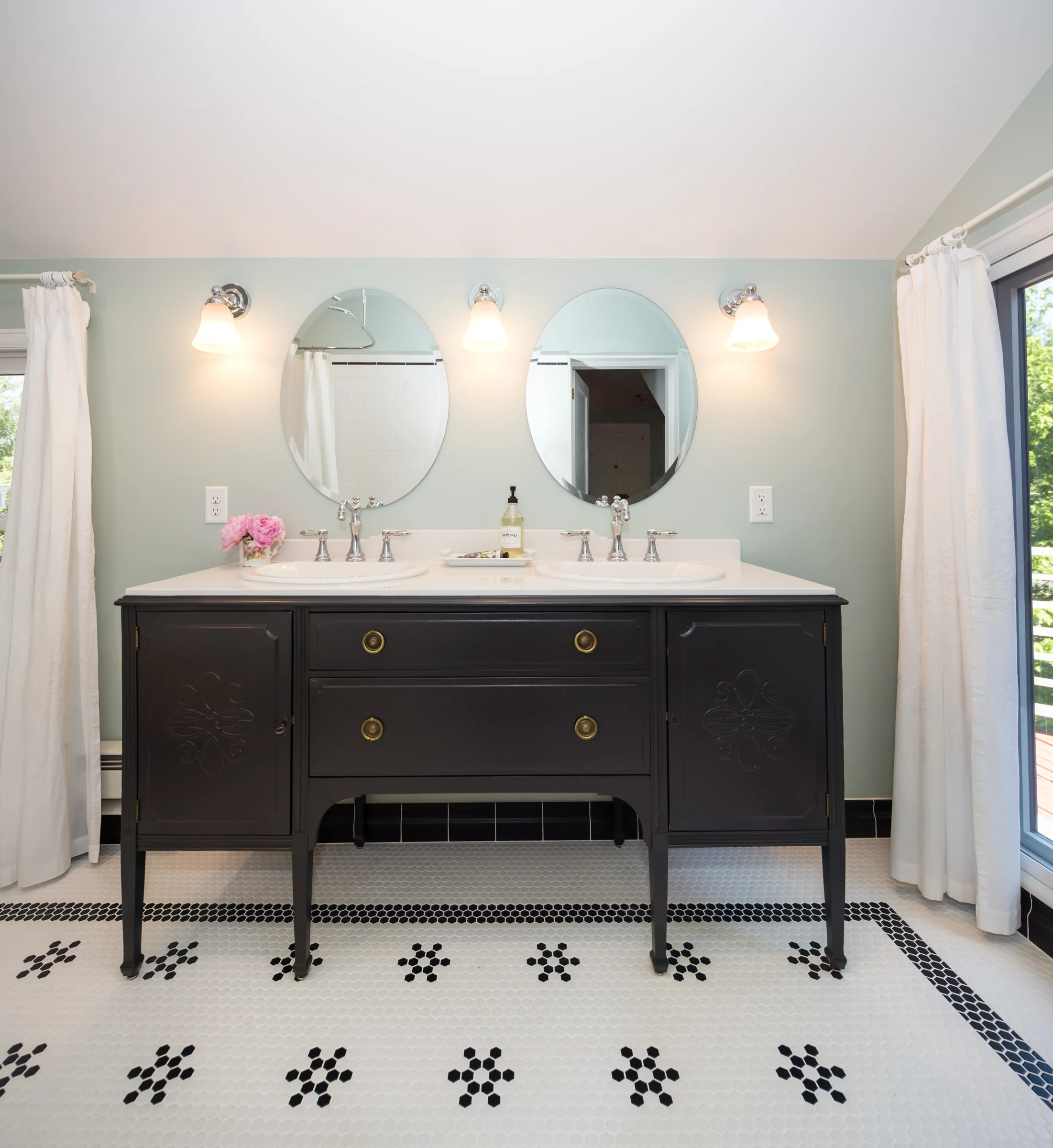 Vintage style bathroom vanity.jpg