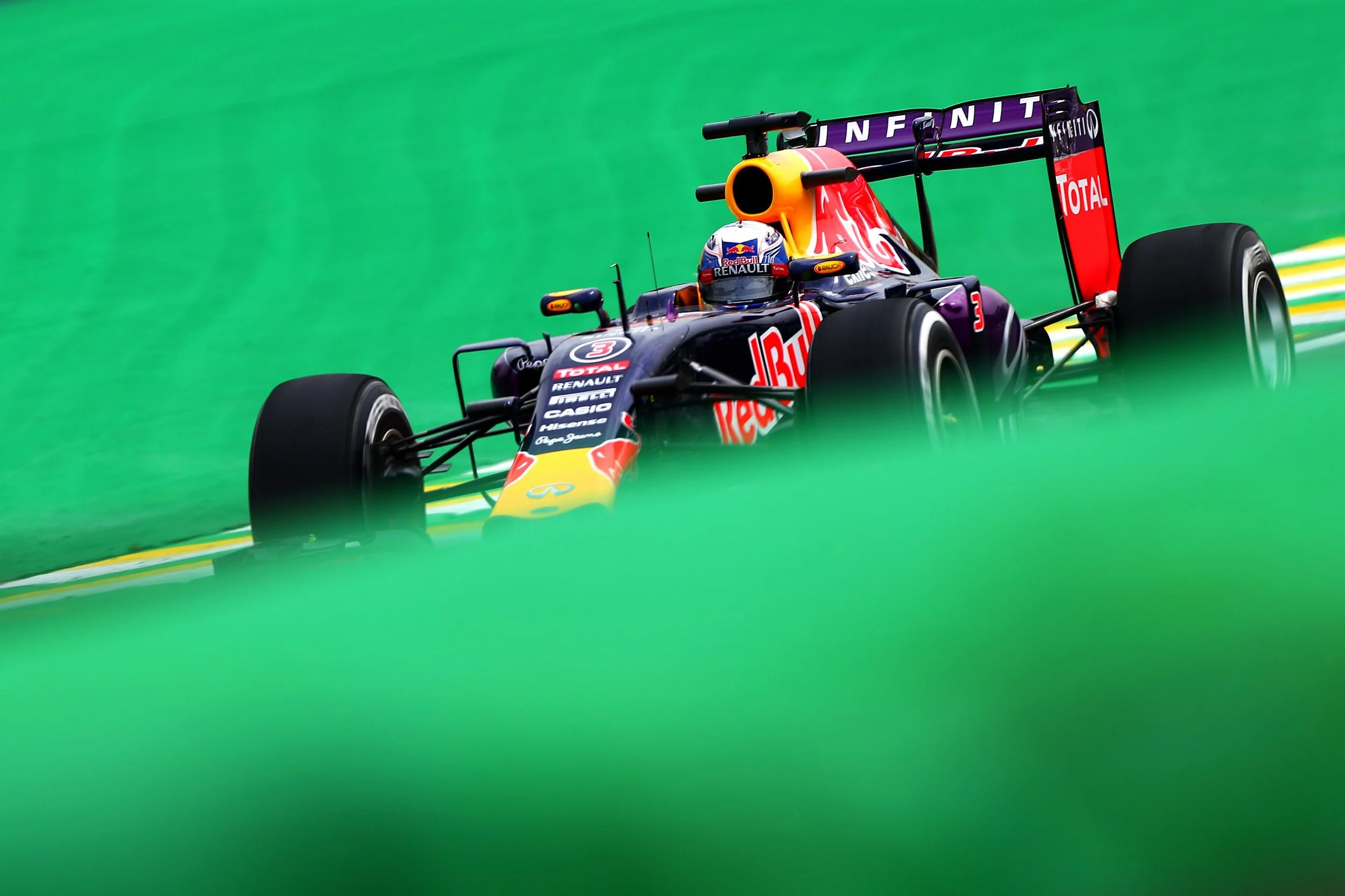 Blog: Red Bull brands 2016 F1 engine 