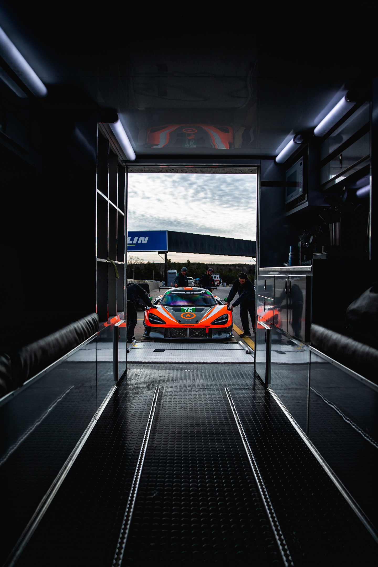 McLaren 720S GT3 - Compass Racing-9931.jpg