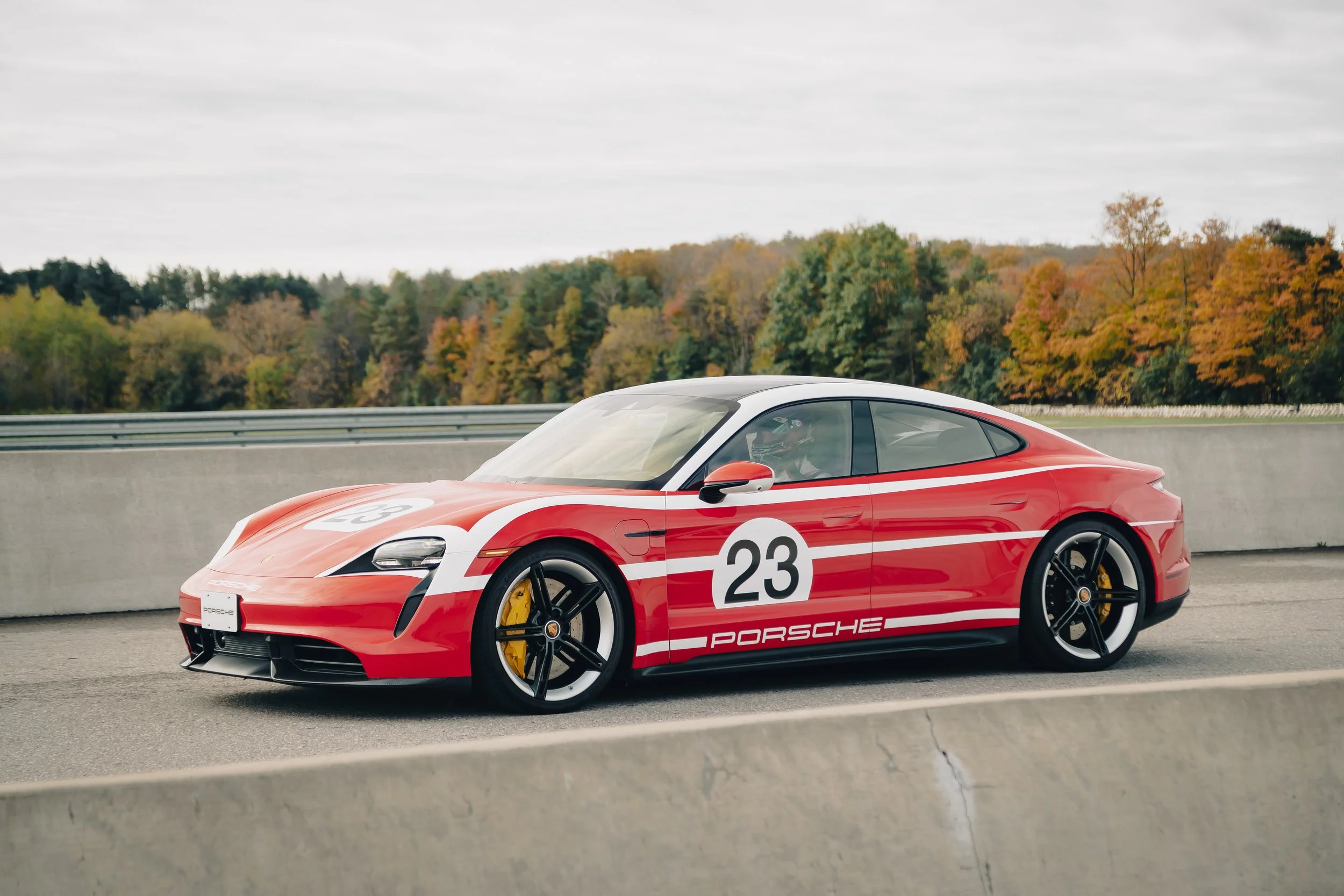20211018 Porsche Canada Trading Places_SteakandSizzle_Lenssen Photo-43028.jpg