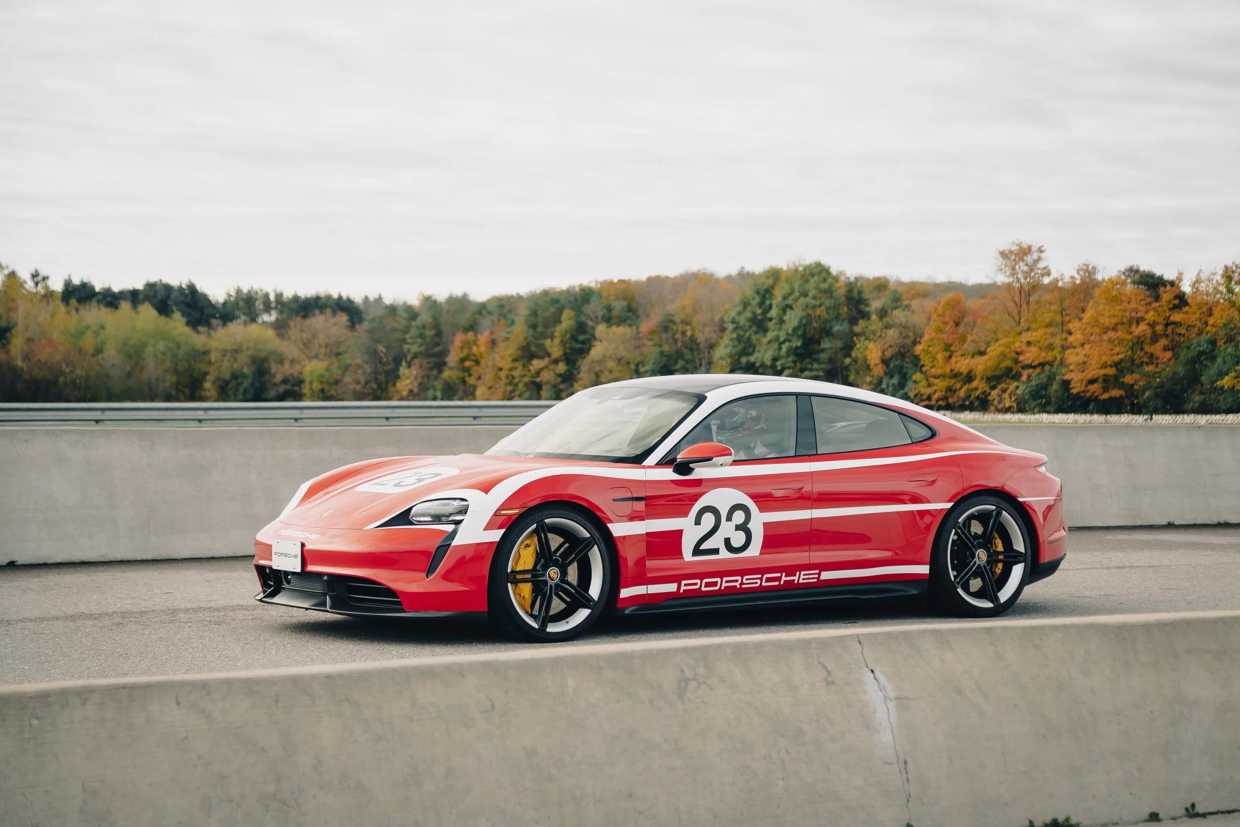 20211018 Porsche Canada Trading Places_SteakandSizzle_Lenssen Photo-43032.jpg