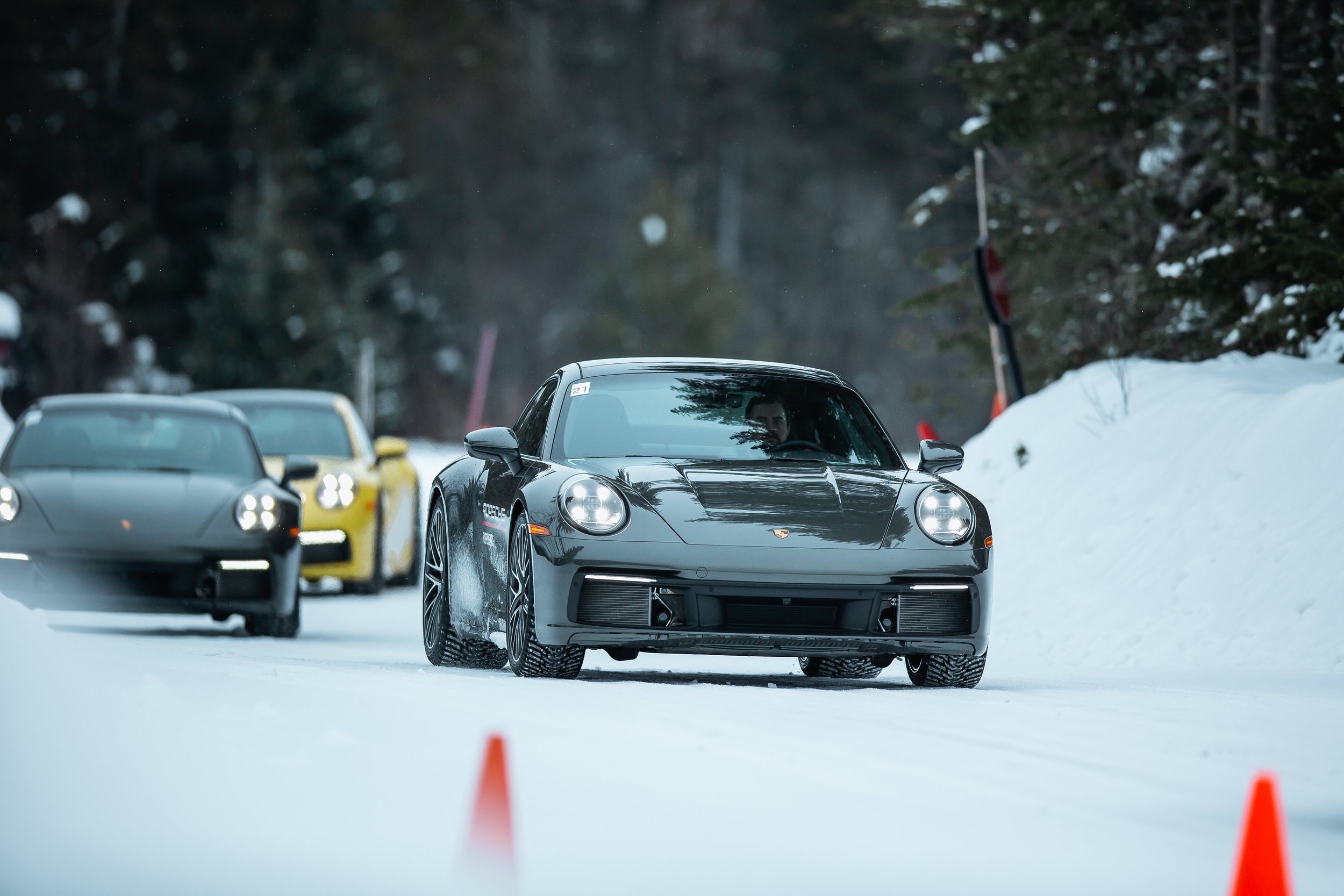 20220202_Porsche Canada_ice experience_Mecaglisse_Lenssen Photo-23477.jpg