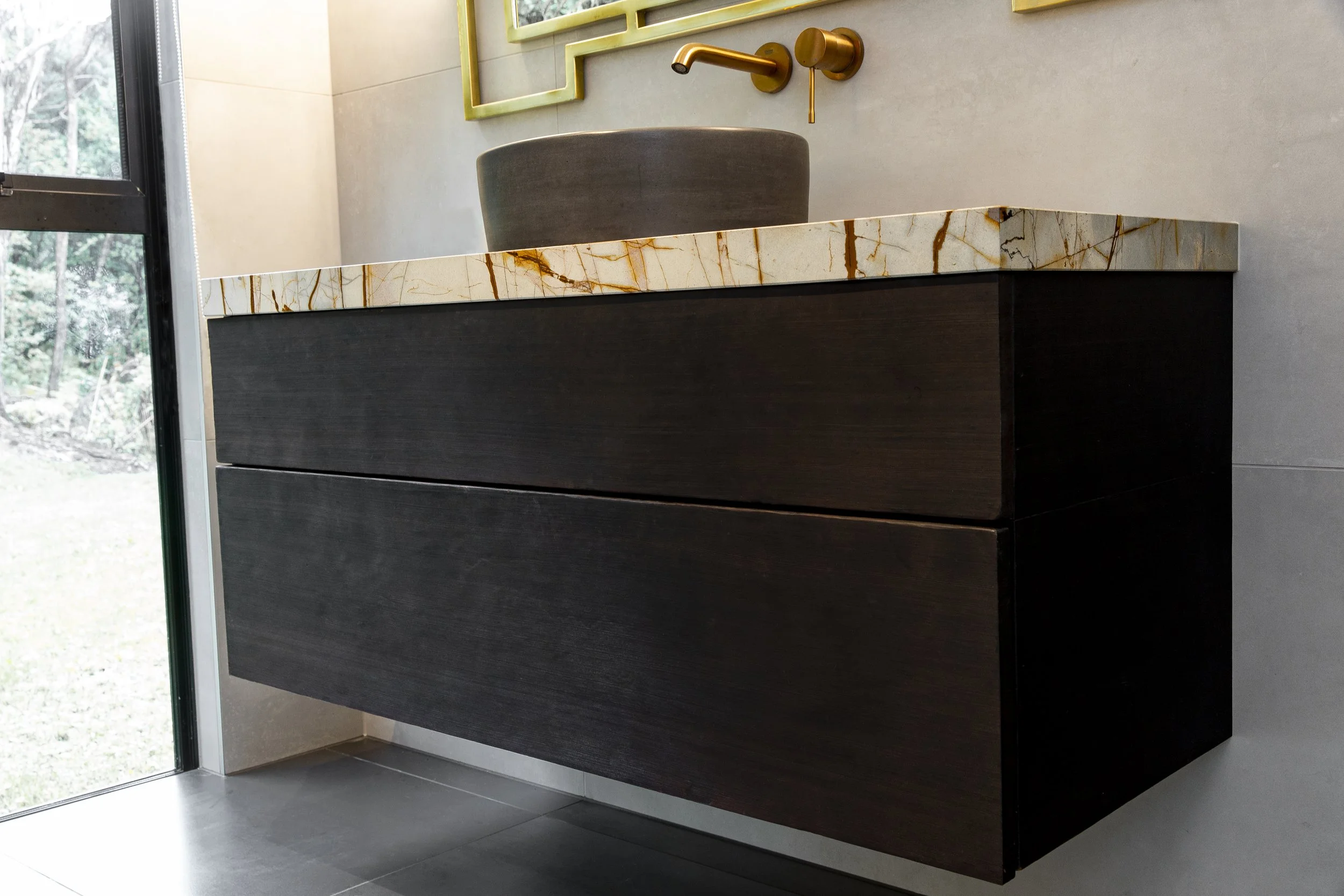 Bathroom114.jpg