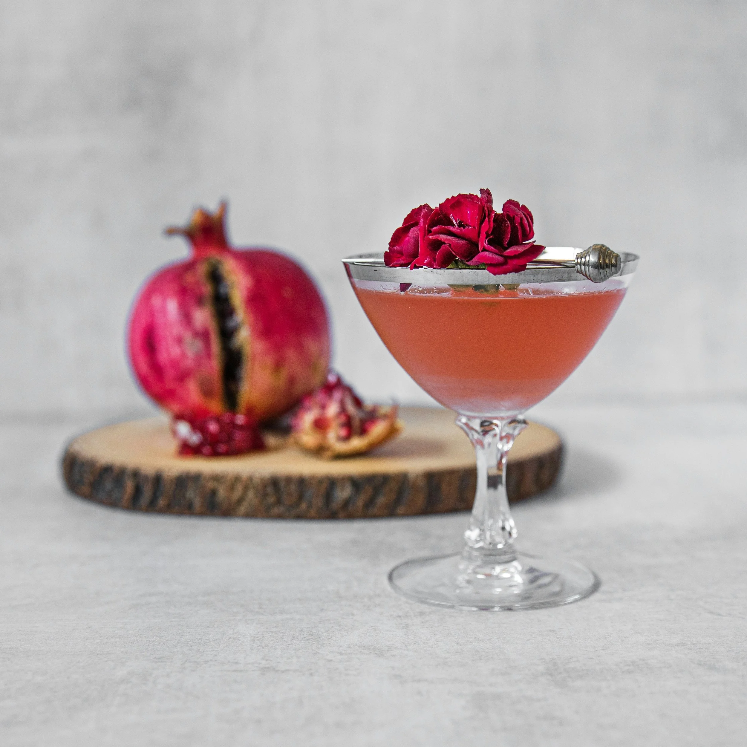 Herbal Mocktails: A Valentine’s Day Experience