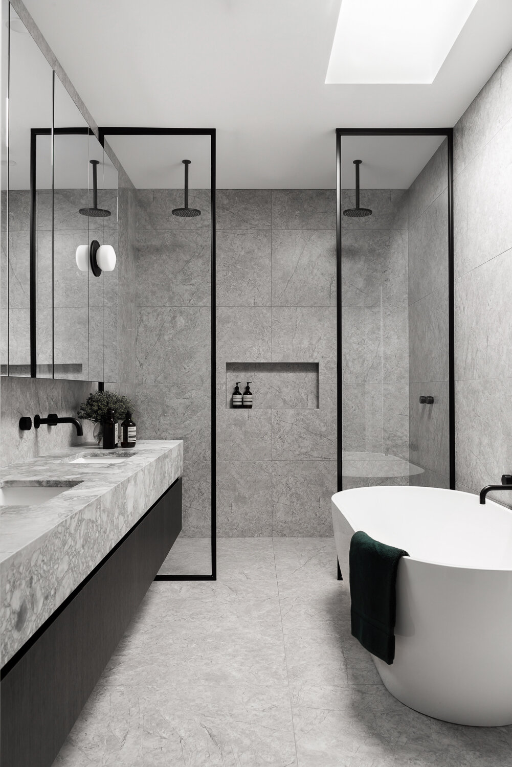 BartlettCr-84_LR.jpg