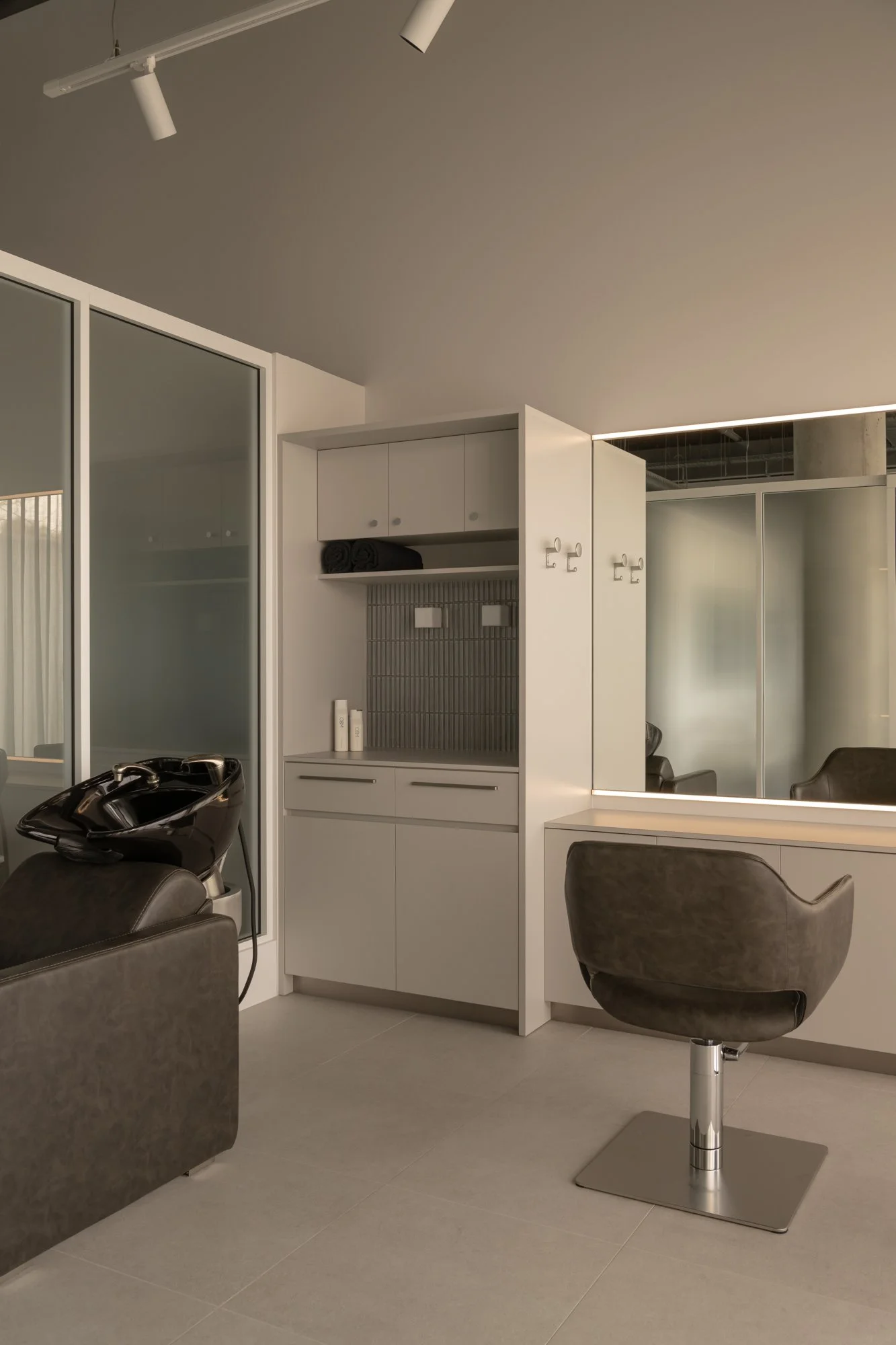 20250723_BlankSuites_Traces_DionRobeson-59_LR.jpg
