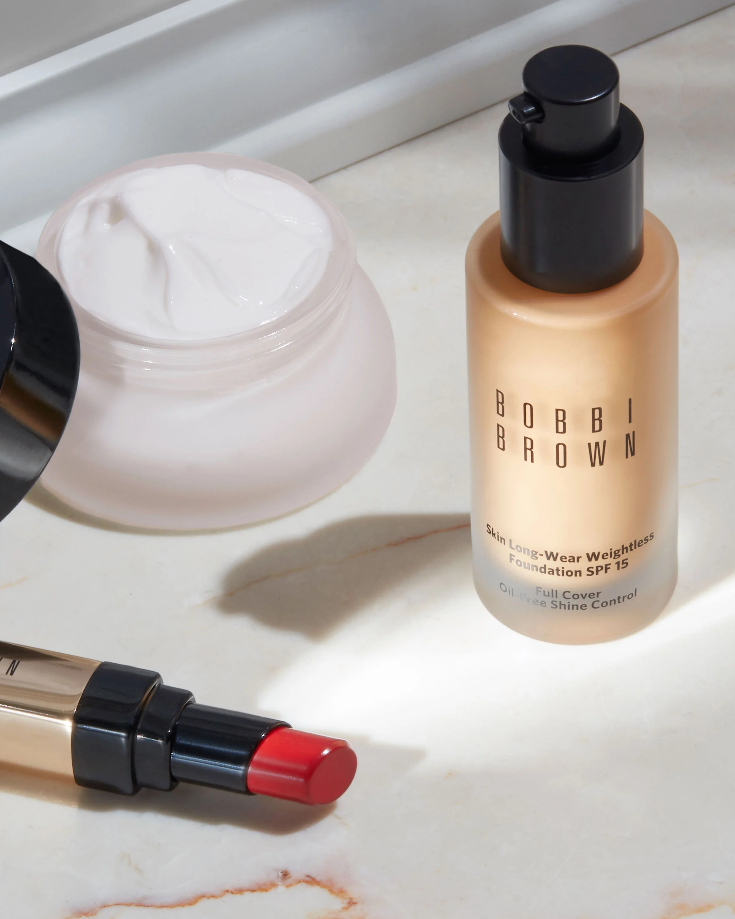 BobbiBrown_SeptemberSocial_SLWWF_range_shot_2_092_sq_alt_plate_R4.jpg