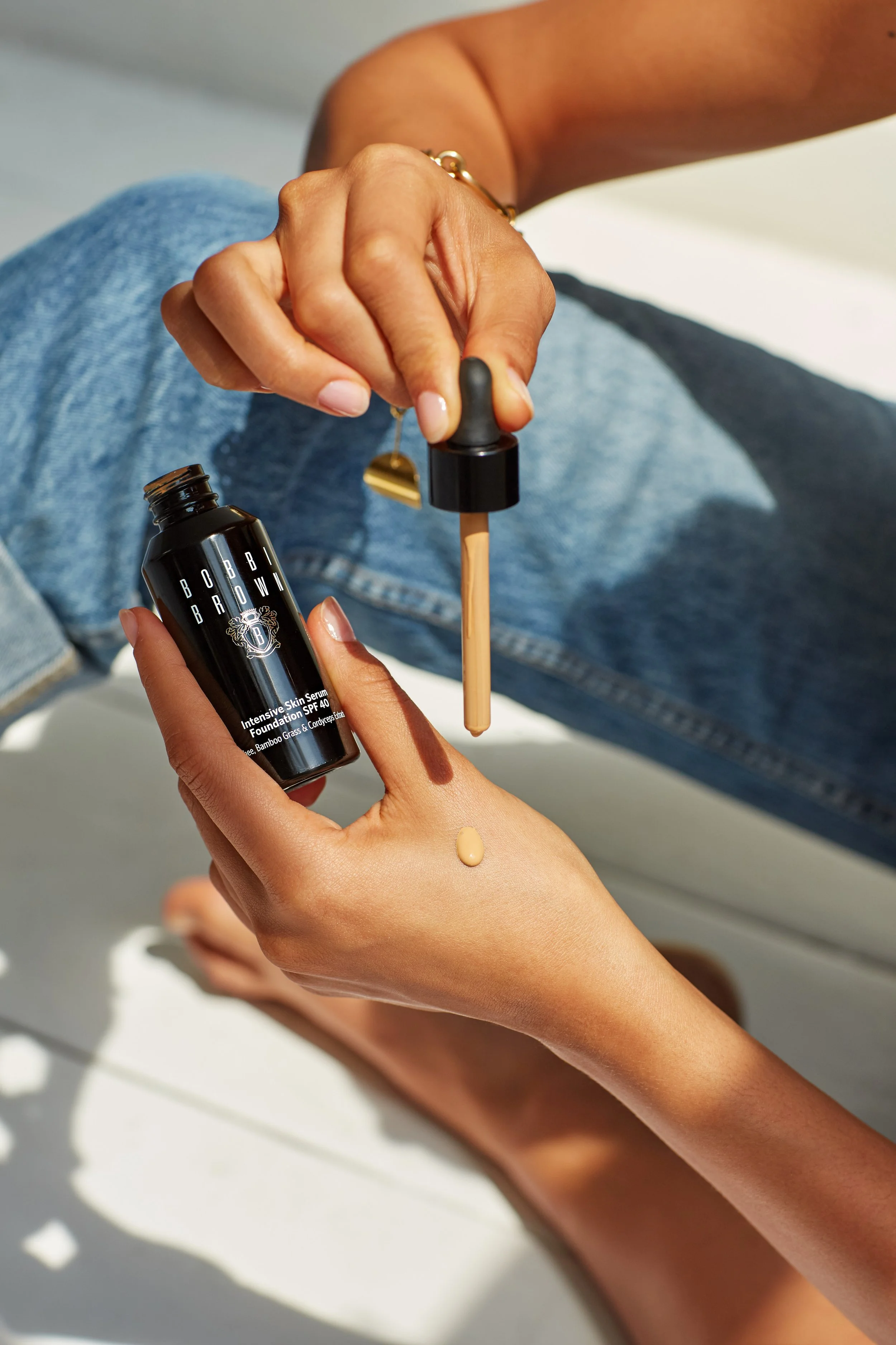 BobbiBrown_SeptSocial_Beauty_ISSF_1350_v2.jpg
