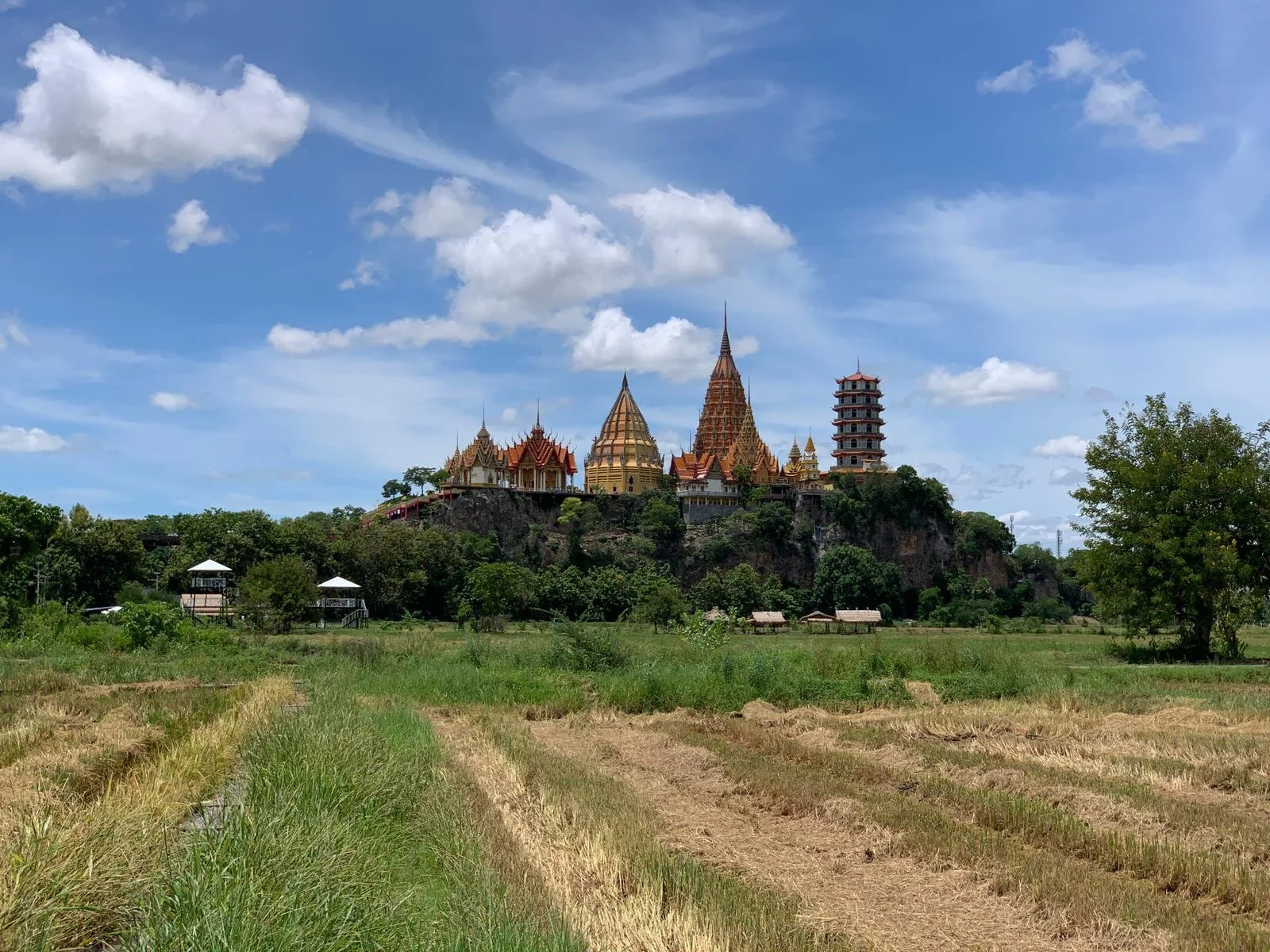 Trip to Sitmonchai