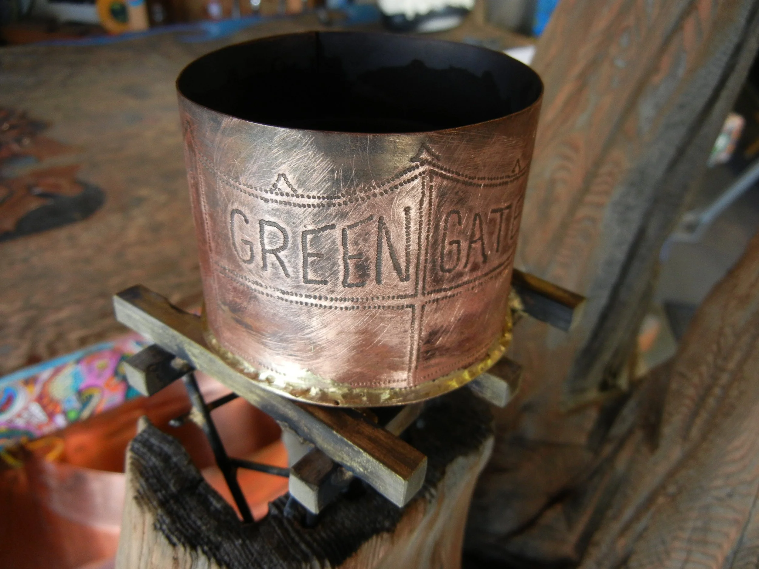 Green Gate water tank, who left the top down