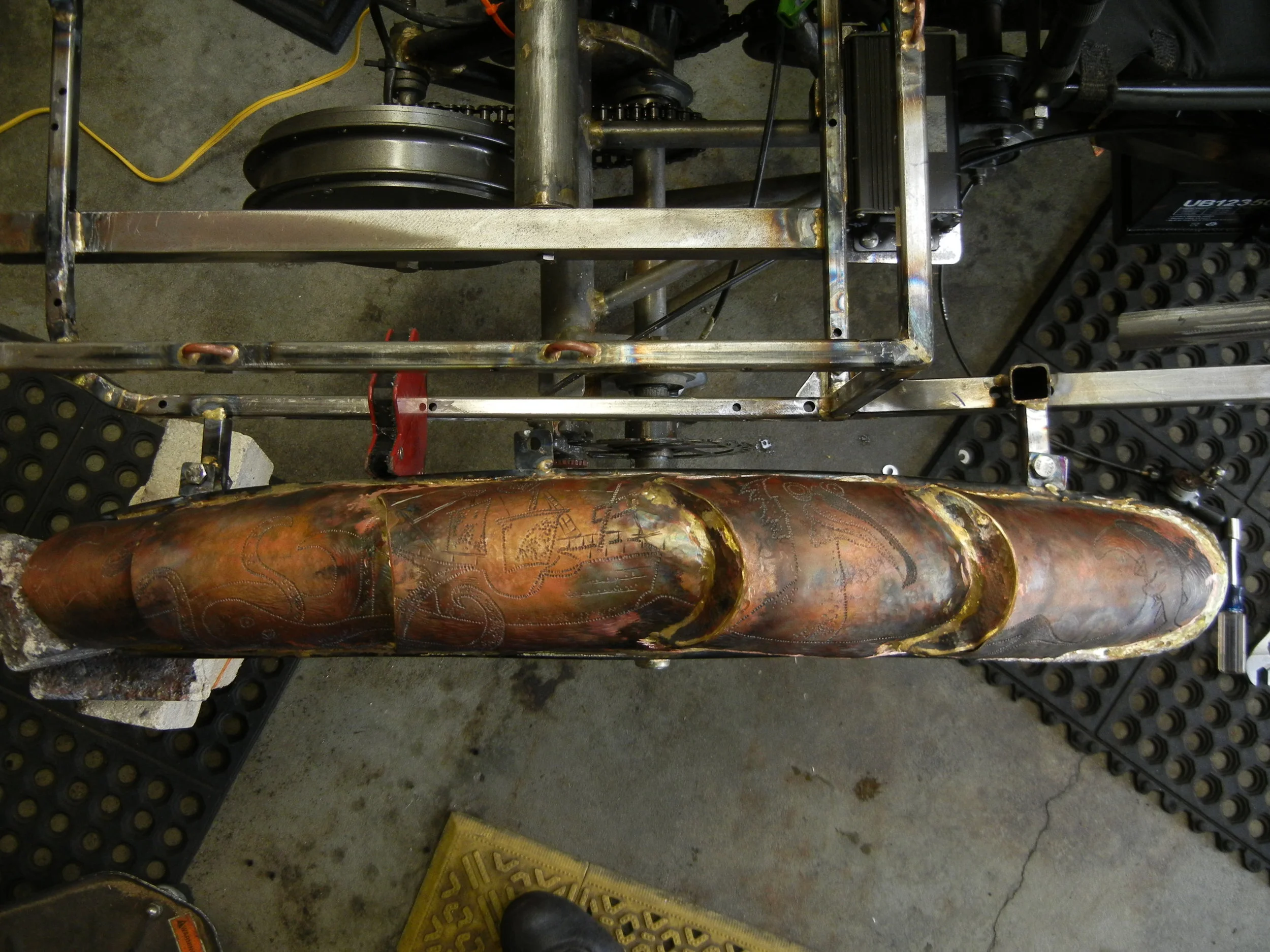  Armafenders attached to box frame at three spots and bolted on. 