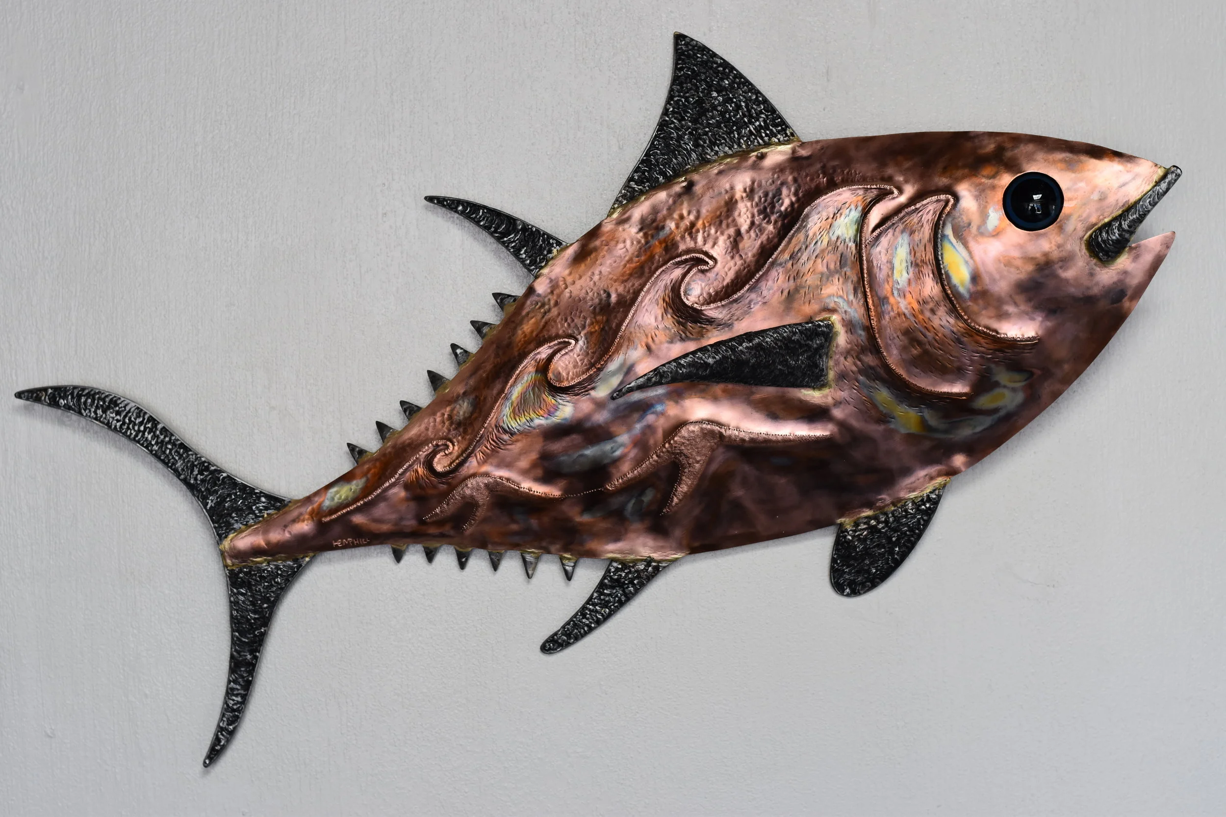 Fins are of melted steel, sparks will fly in this process