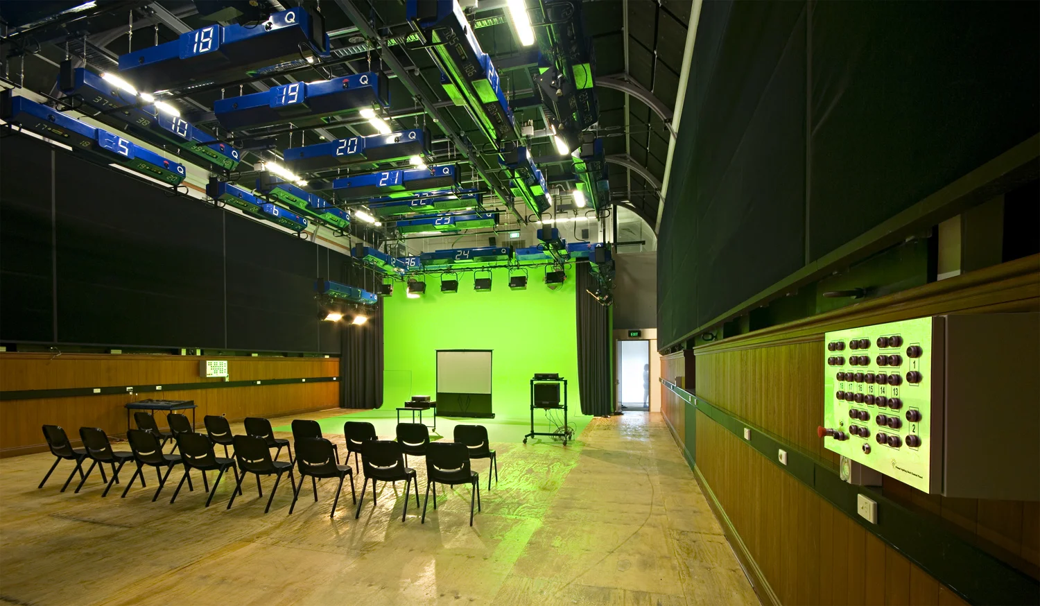 ©CFJ_GriffithFilmStudio-01.jpg