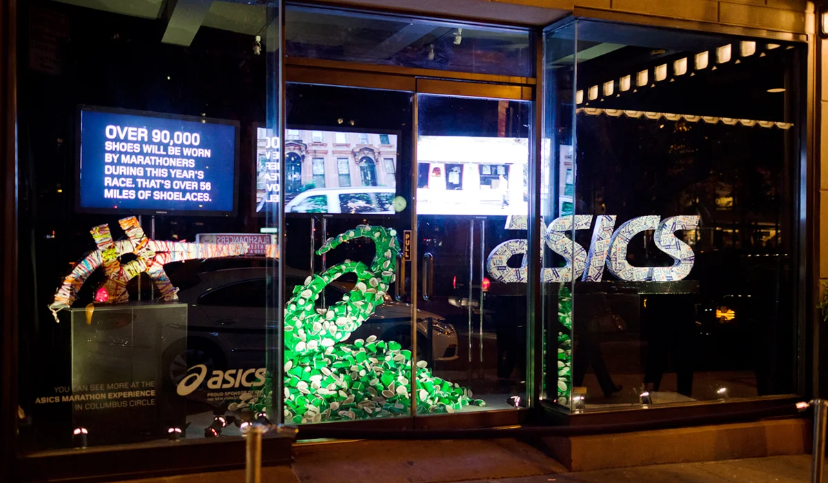 Various_Retail1200_empireWindow.jpg